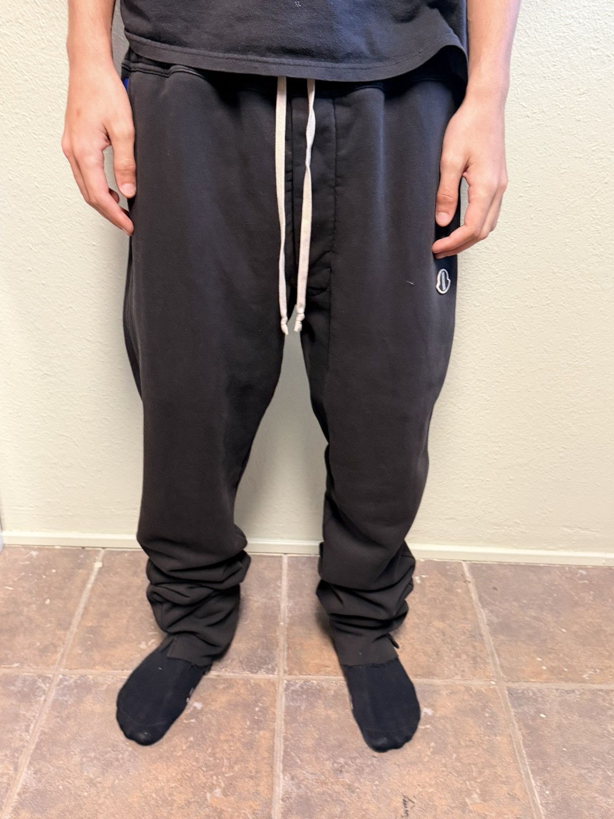 Moncler × Rick Owens Moncler Sweatpants Size US 34 / EU 50 - 1 Thumbnail