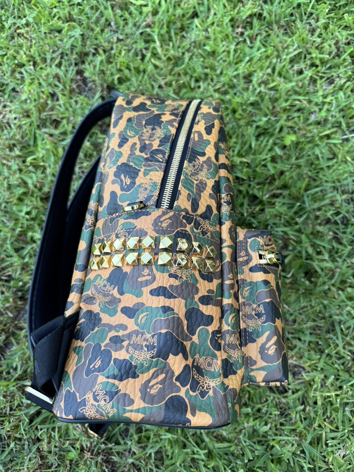 Bape × MCM MCM & BAPE Stark Visetos Camo Backpack *MINT* Size ONE SIZE - 5 Thumbnail