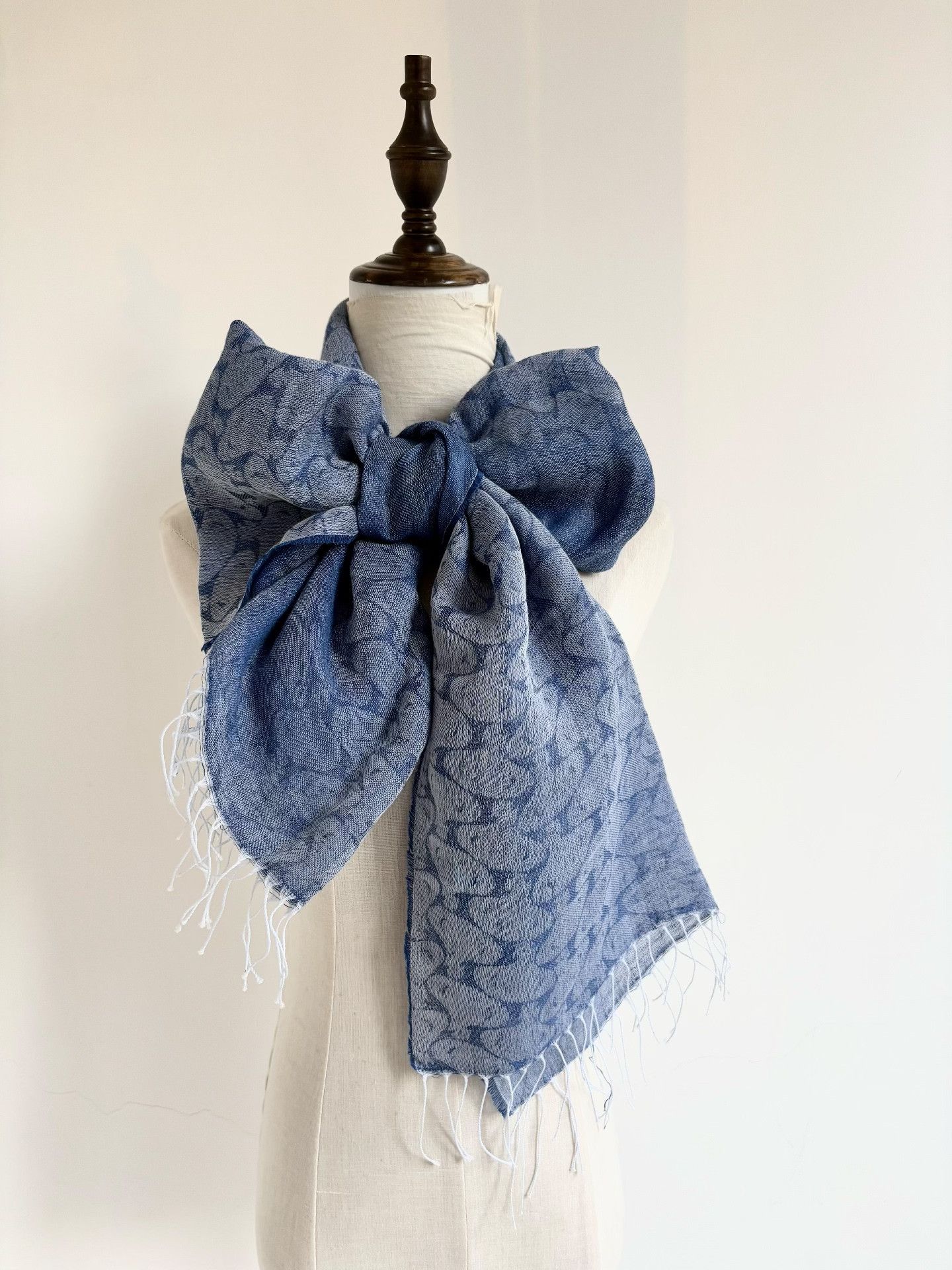 Vivienne Westwood Vivienne Westwood Vintage Blue Saturn Scarf Size ONE SIZE - 1 Thumbnail