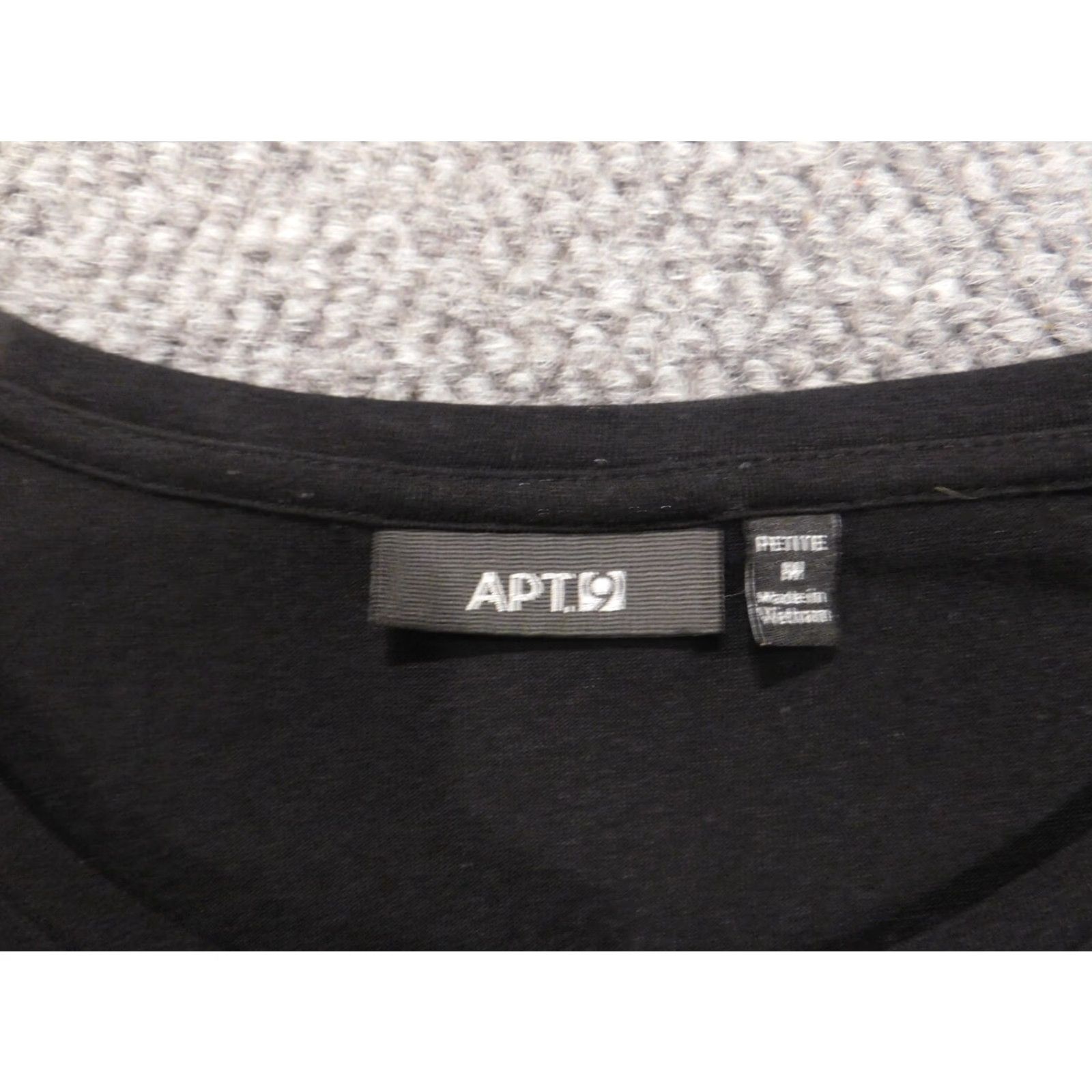 Apt. 9 Apt 9 Womens Blouse PM Petites Black Crew Neck Short Sleeve Pullover Casual Rayon Floral Cap Sleeve Button Stretch Womens Size M / US 6-8 / IT 42-44 - 5 Thumbnail