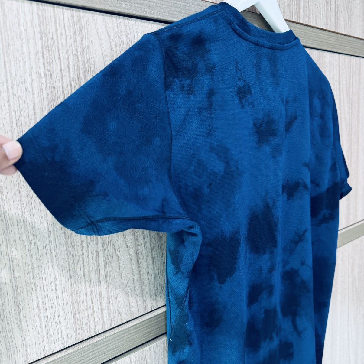 Uniqlo Uniqlo Tie Dye Polister Tee Size US S / EU 44-46 / 1 - 5 Thumbnail