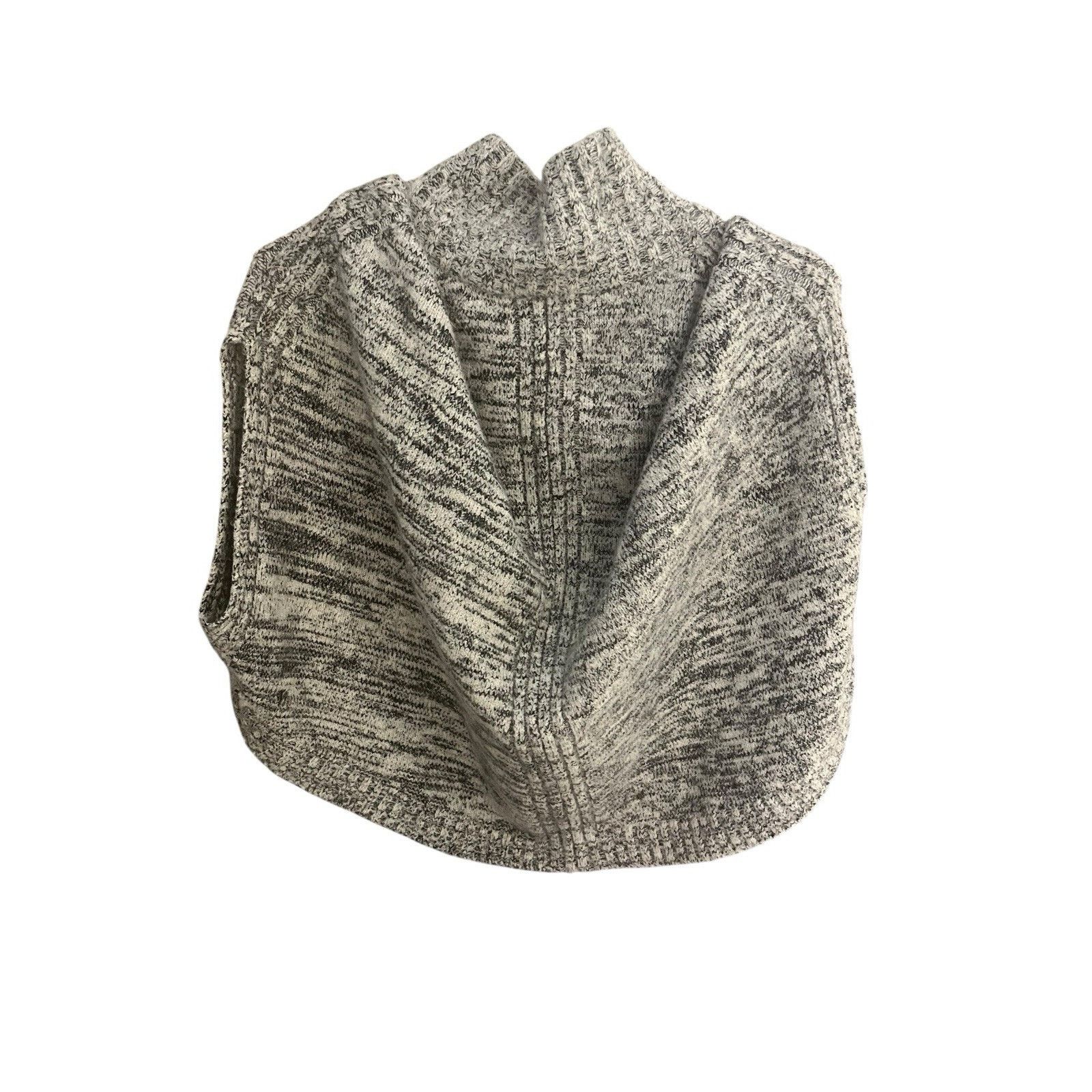 Banana Republic Banana Republic women's L lava grey zip sweater capelet Size L / US 10 / IT 46 - 2 Thumbnail