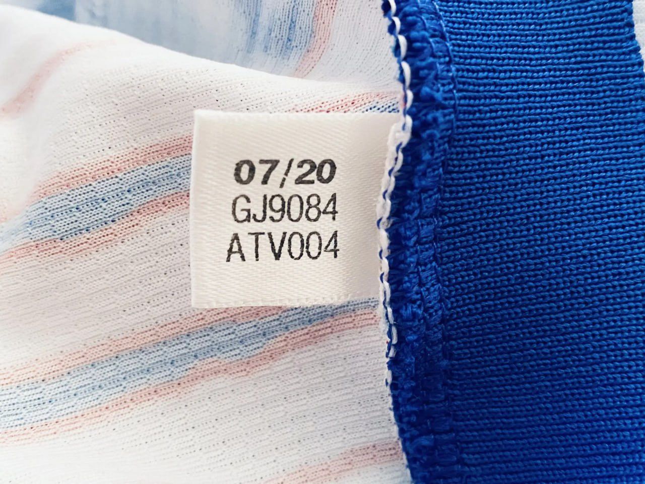 Adidas Jersey Adidas Manchester United Humanrace x Pharell Williams Size US XL / EU 56 / 4 - 8 Thumbnail
