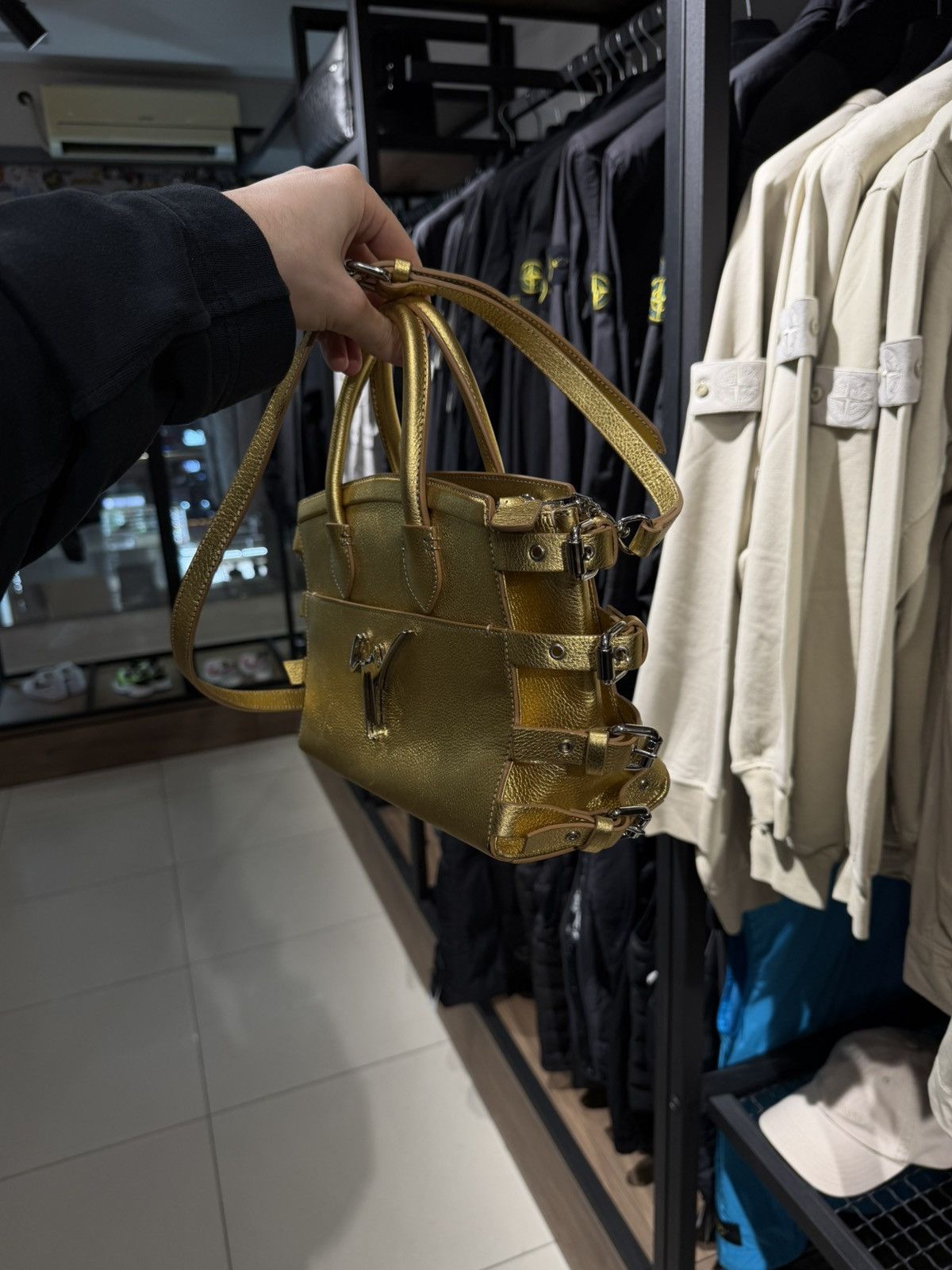 Giuseppe Zanotti Giuseppe Zanotti Gold Metallic leather Top Handle Bag logo Size ONE SIZE - 4 Thumbnail