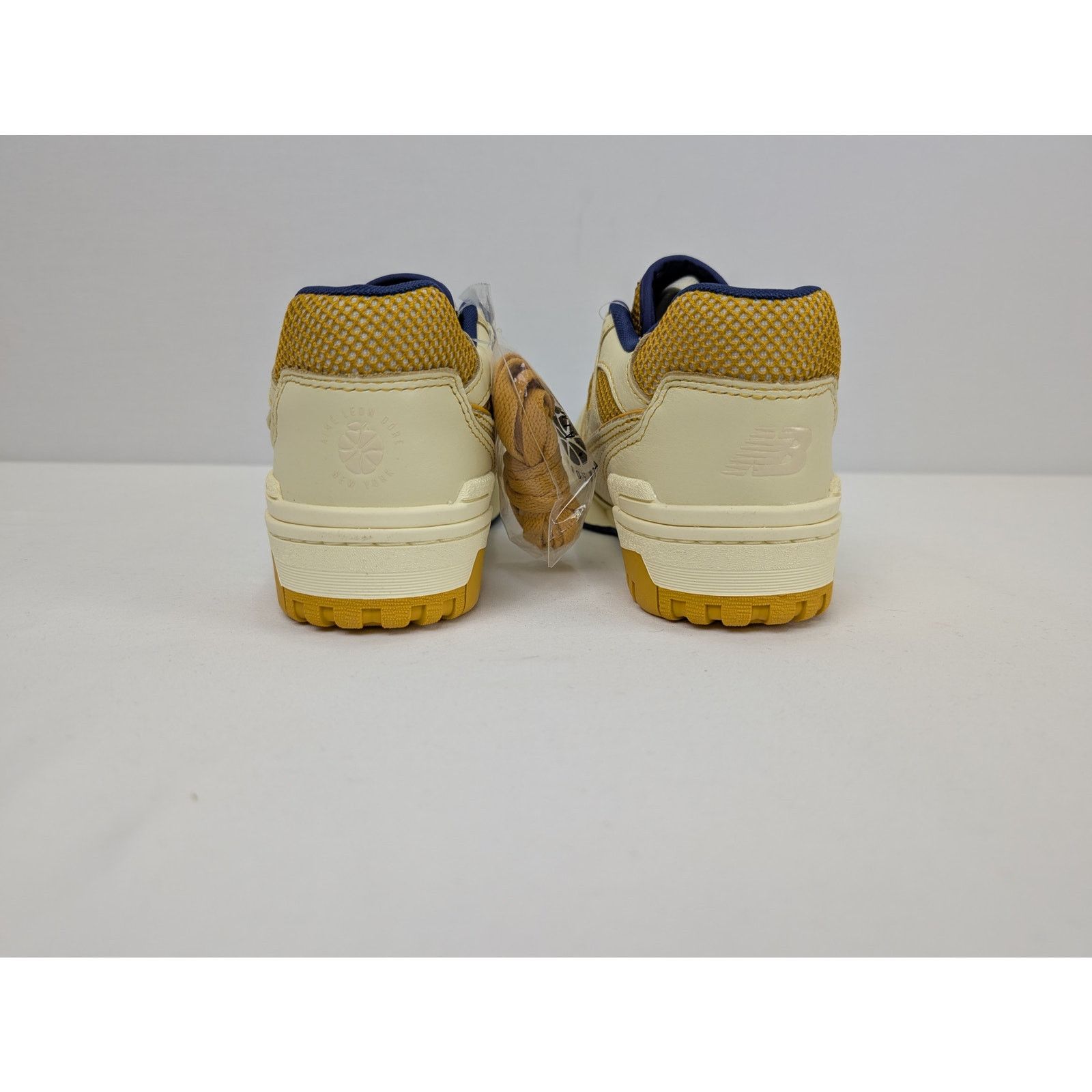 Aime Leon Dore × New Balance o1rshd1 Q:2 / Masaryk Community Gym 550 Sneakers Size US 7 / EU 40 - 9 Thumbnail