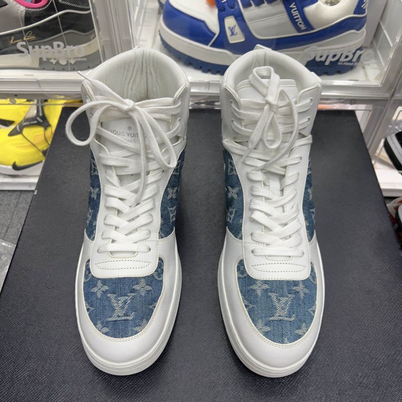 Louis Vuitton Louis Vuitton Rivoli High-Top Sneakers for Men - Size US 10.5 / EU 43-44 - 2 Thumbnail