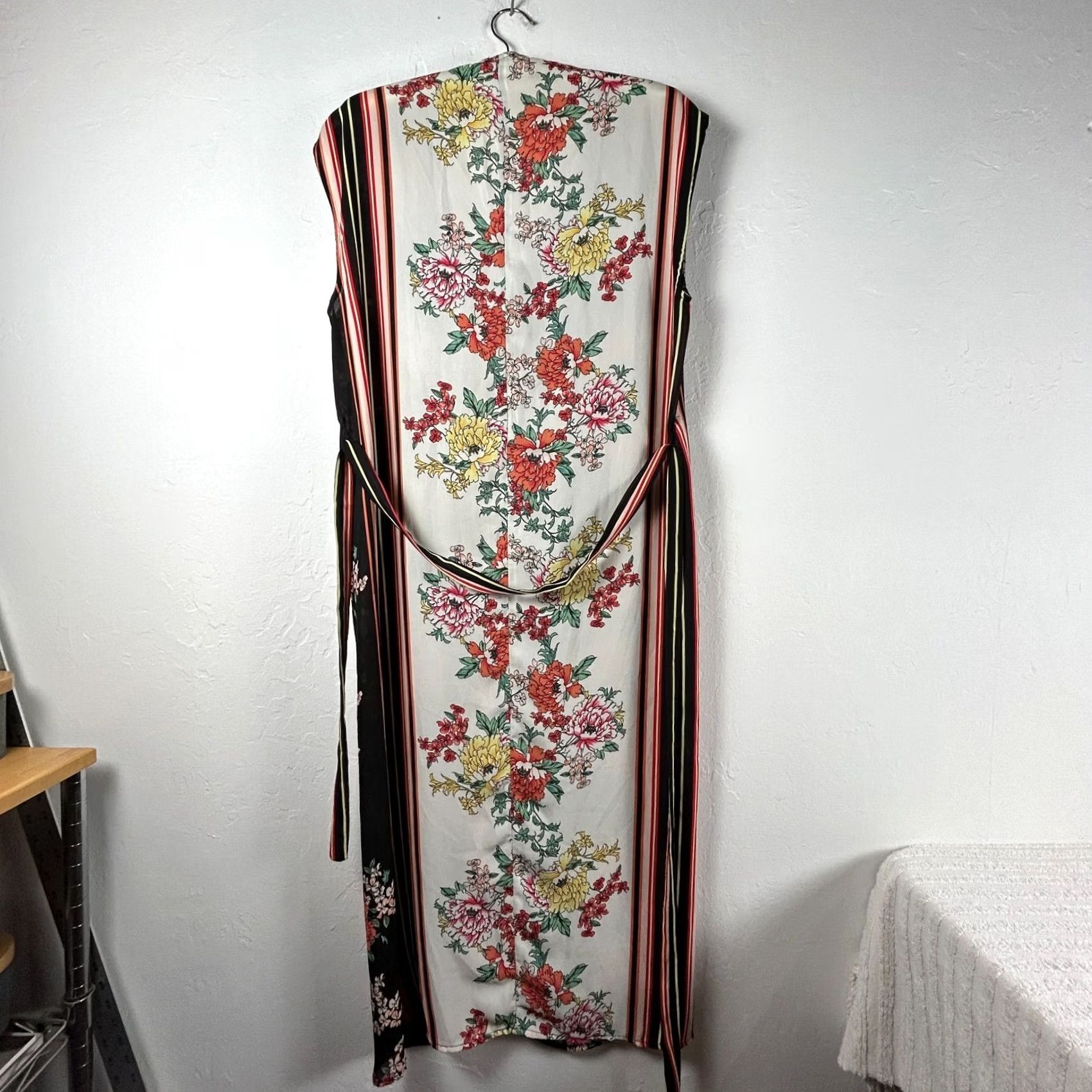 Anthropologie Anthropologie dRA Women's Small Black White Floral Camilla Belted Shift Dress Shirt Womens XS? Size S / US 4 / IT 40 - 2 Thumbnail