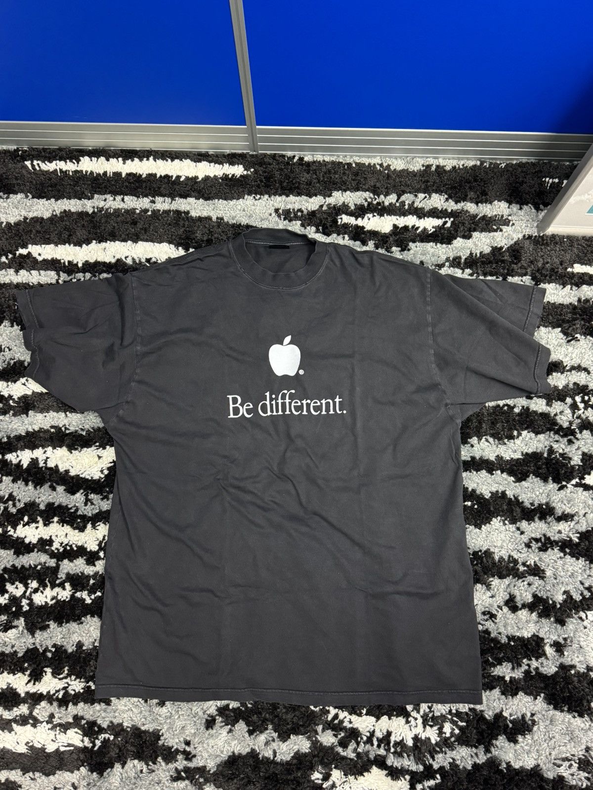 Balenciaga Balenciaga Be Different Apple T-shirt FW22 | Grailed