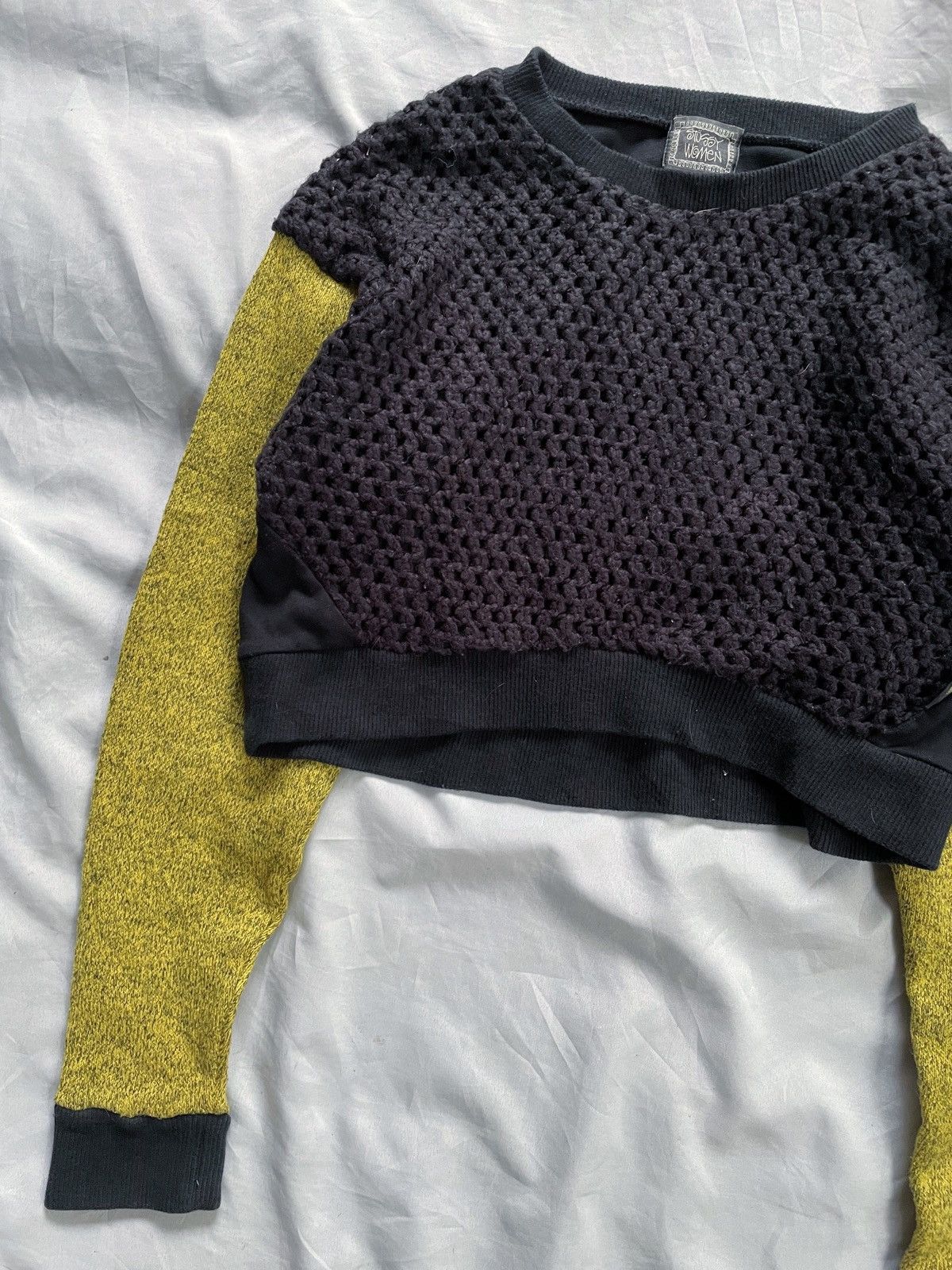 Stussy STUSSY JAPAN FOR WOMEN SWEATSHIRT CROP Size S / US 4 / IT 40 - 4 Thumbnail