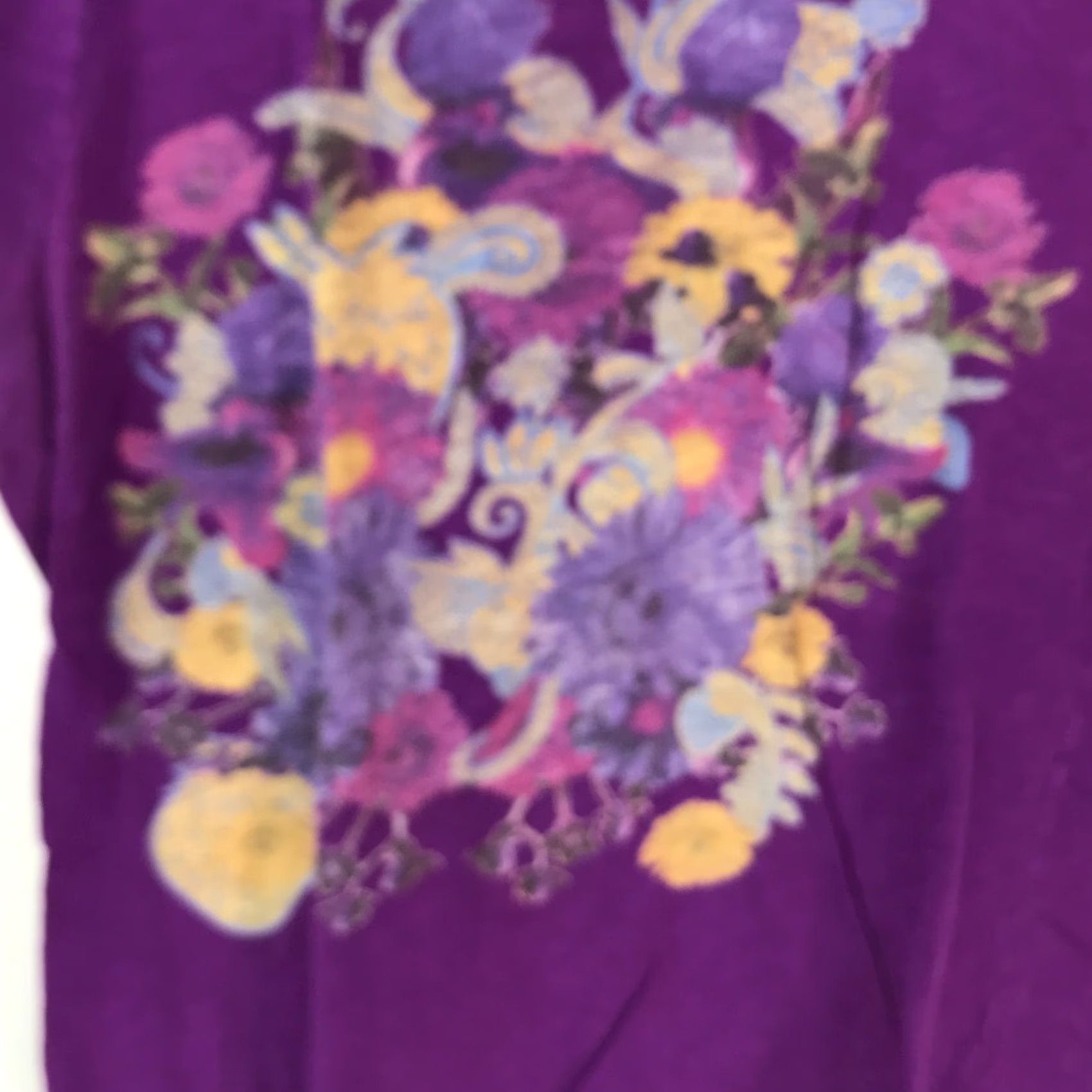 Old Navy Old Navy Womens T Shirt Short Sleeves Round Neck Floral Purple Pullover Size L Size L / US 10 / IT 46 - 4 Thumbnail