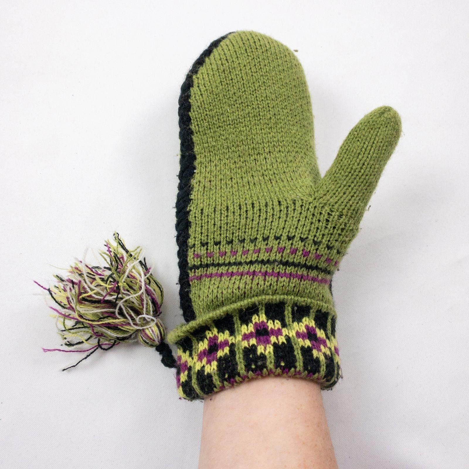 Other Anthropologie Green Patterned Mittens Womens One Size Size ONE SIZE - 6 Thumbnail