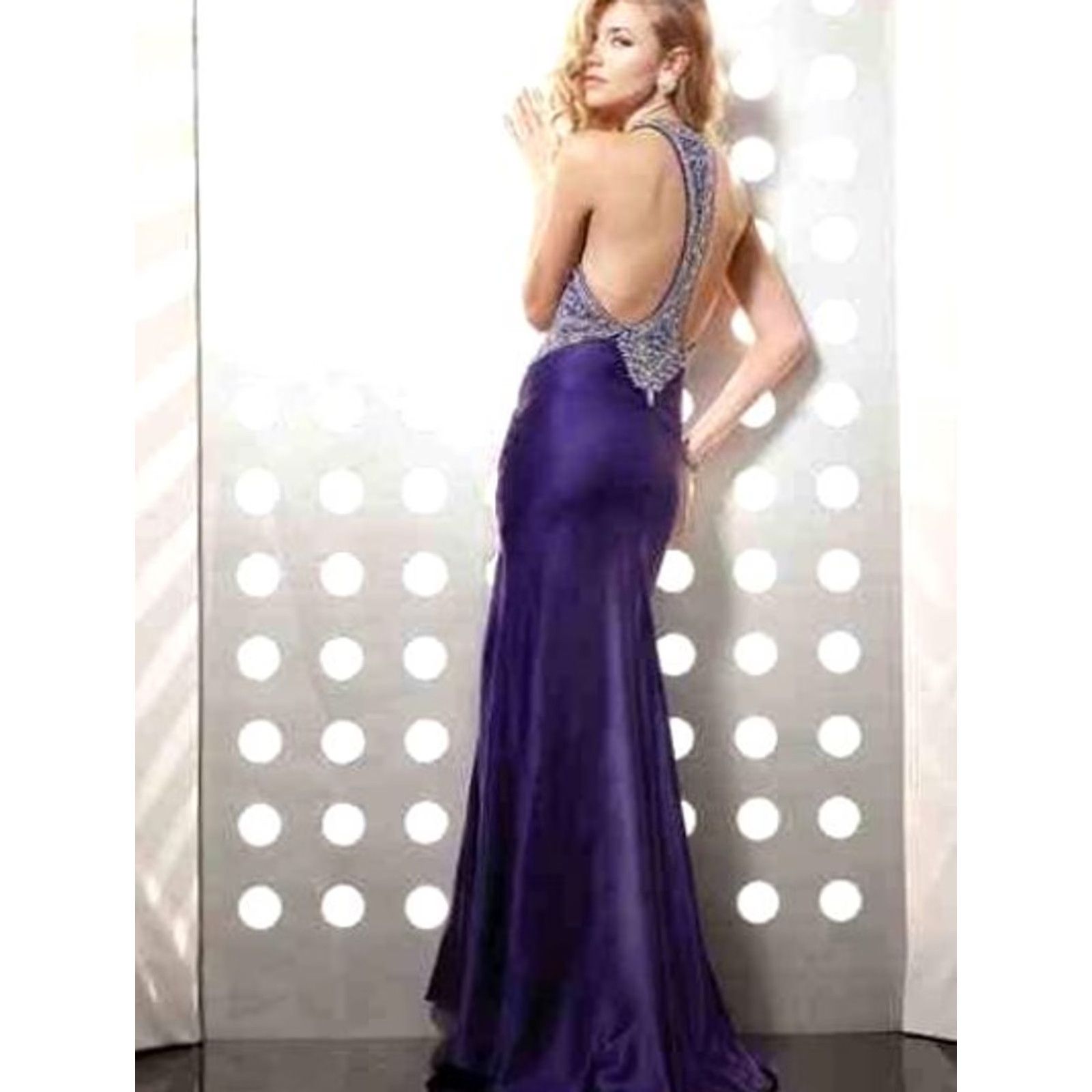 Vintage NWT Jasz Couture Dress 4067 Purple Size 4 Prom Formal Wear Sequin Glamour Ball Gown Mermaid Strappy Sleeveless Long Womens Wardrobe Size S / US 4 / IT 40 - 2 Thumbnail