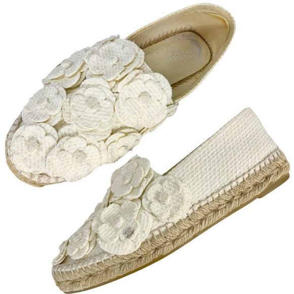 Chanel 1598 CHANEL Camellia Tweed Canvas Applique Flats Espadrille Grailed