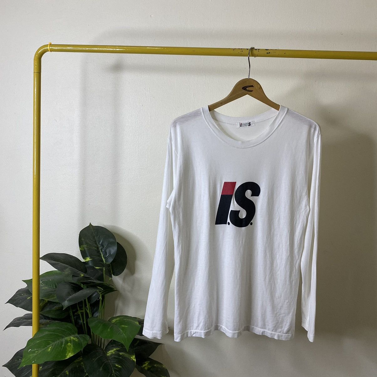 Issey Miyake Issey Miyake IS Care Label LS Tee Size US S / EU 44-46 / 1 - 1 Thumbnail