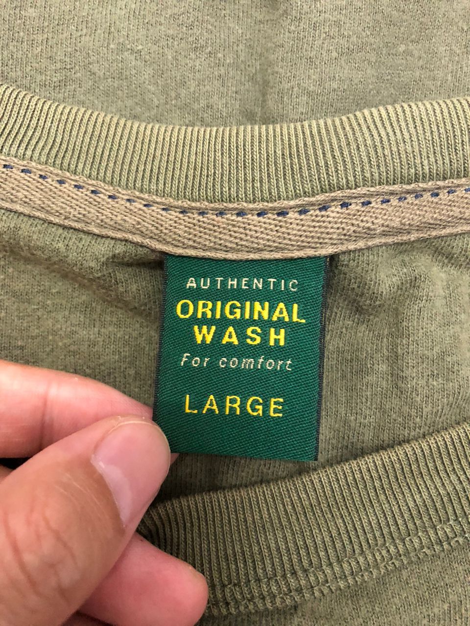 Vintage vintage Uniqlo Original wash for comfort sweater army green Size US L / EU 52-54 / 3 - 5 Thumbnail