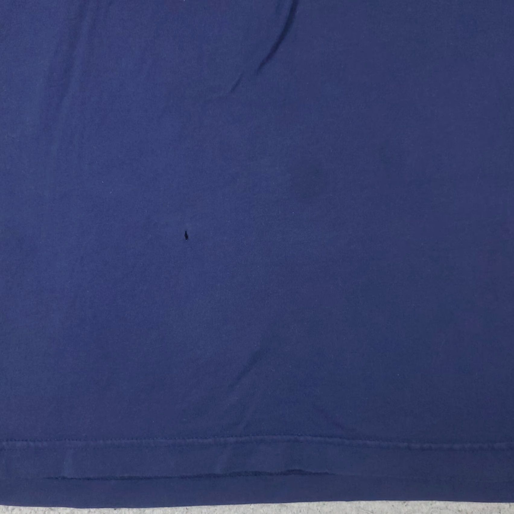 Tommy Hilfiger VINTAGE Tommy Hilfiger Shirt Unisex Adults T-Shirt 2XL Blue Crew Neck Short Sleeve Logo 90s Football American Mens Womens Size US XXL / EU 58 / 5 - 4 Thumbnail