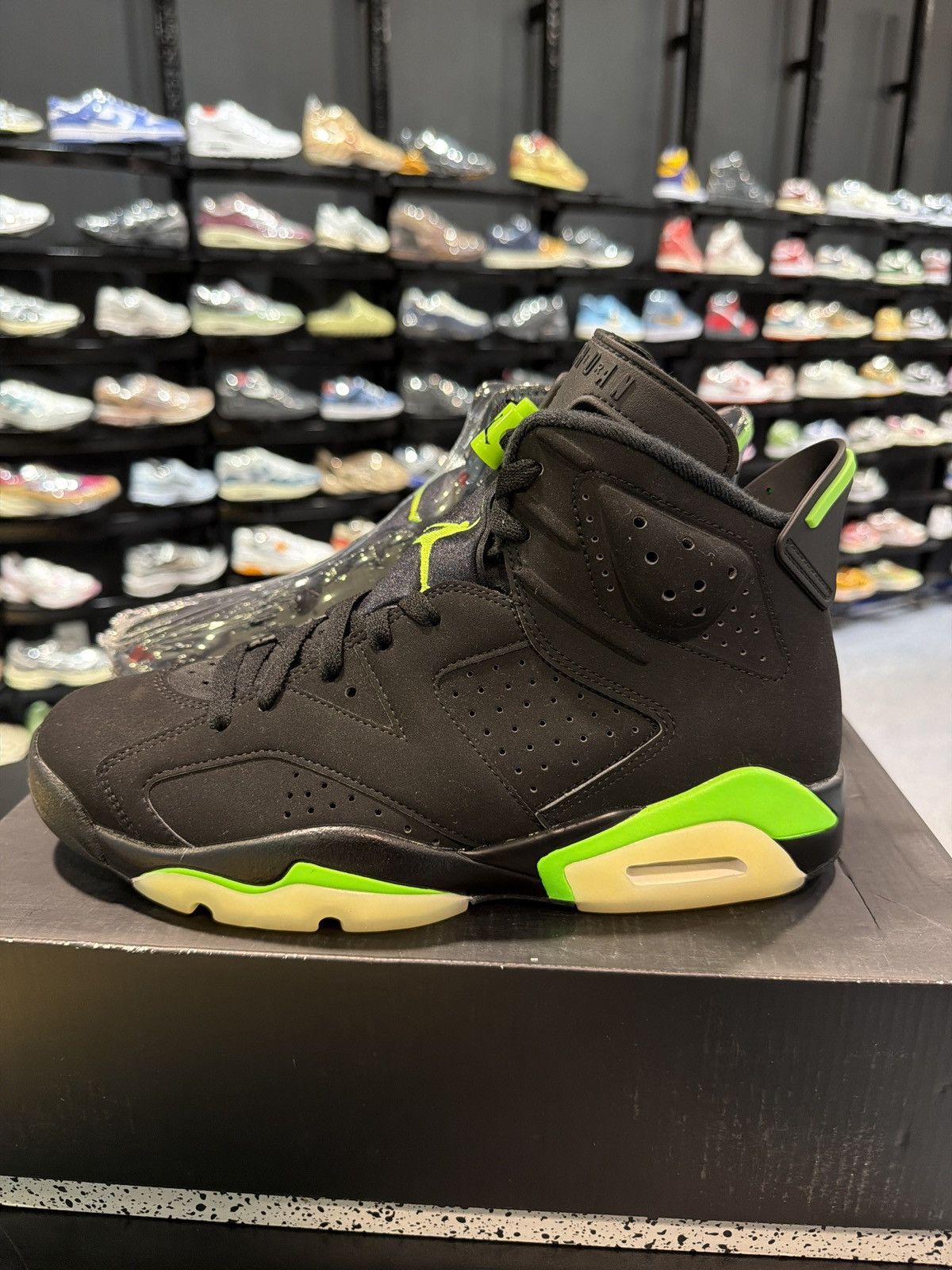 Jordan Brand Jordan 6 Electric Green Size-9 Brand New Quick Ship Size US 9 / EU 42 - 5 Thumbnail