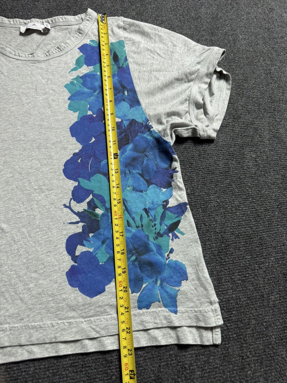 Stella McCartney 00s Luxury Adidas Stella McCartney Floral Graphic T-Shirt Size XS / US 0-2 / IT 36-38 - 18 Thumbnail