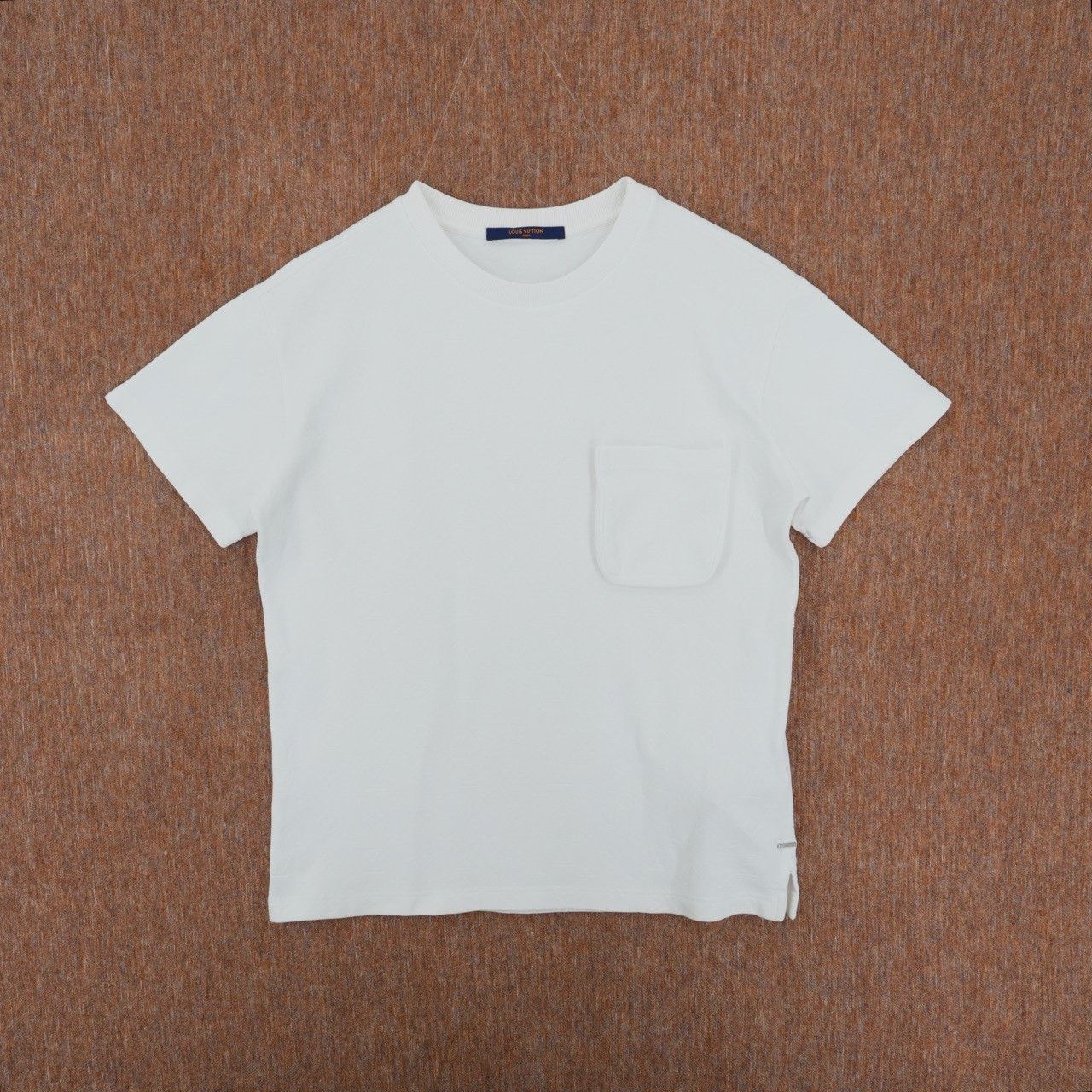 Louis Vuitton Louis Vuitton White Monogram Pocket T-Shirt Size US XS / EU 42 / 0 - 1 Thumbnail