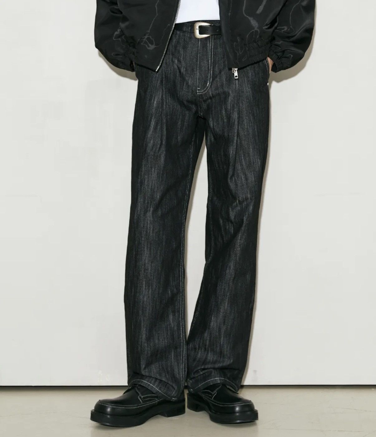 Other Minav one tuck denim in rain black Size US 32 / EU 48 - 1 Thumbnail