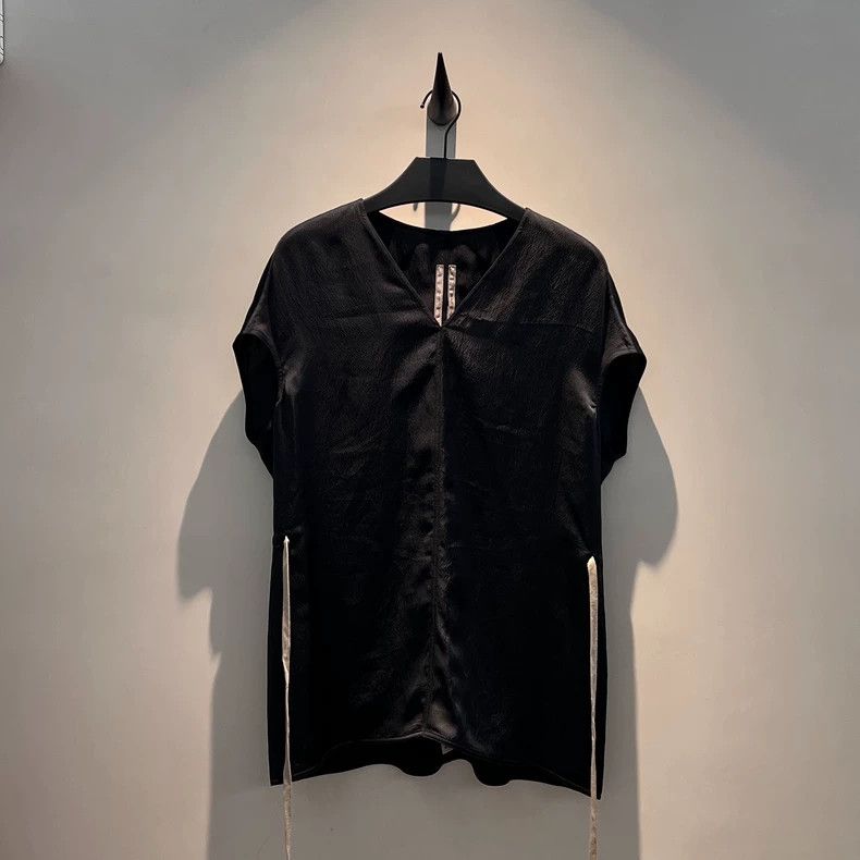 Rick Owens RICK OWENS 25SS V-Neck Silk Drawstring Sleeveless Size S / US 4 / IT 40 - 1 Thumbnail