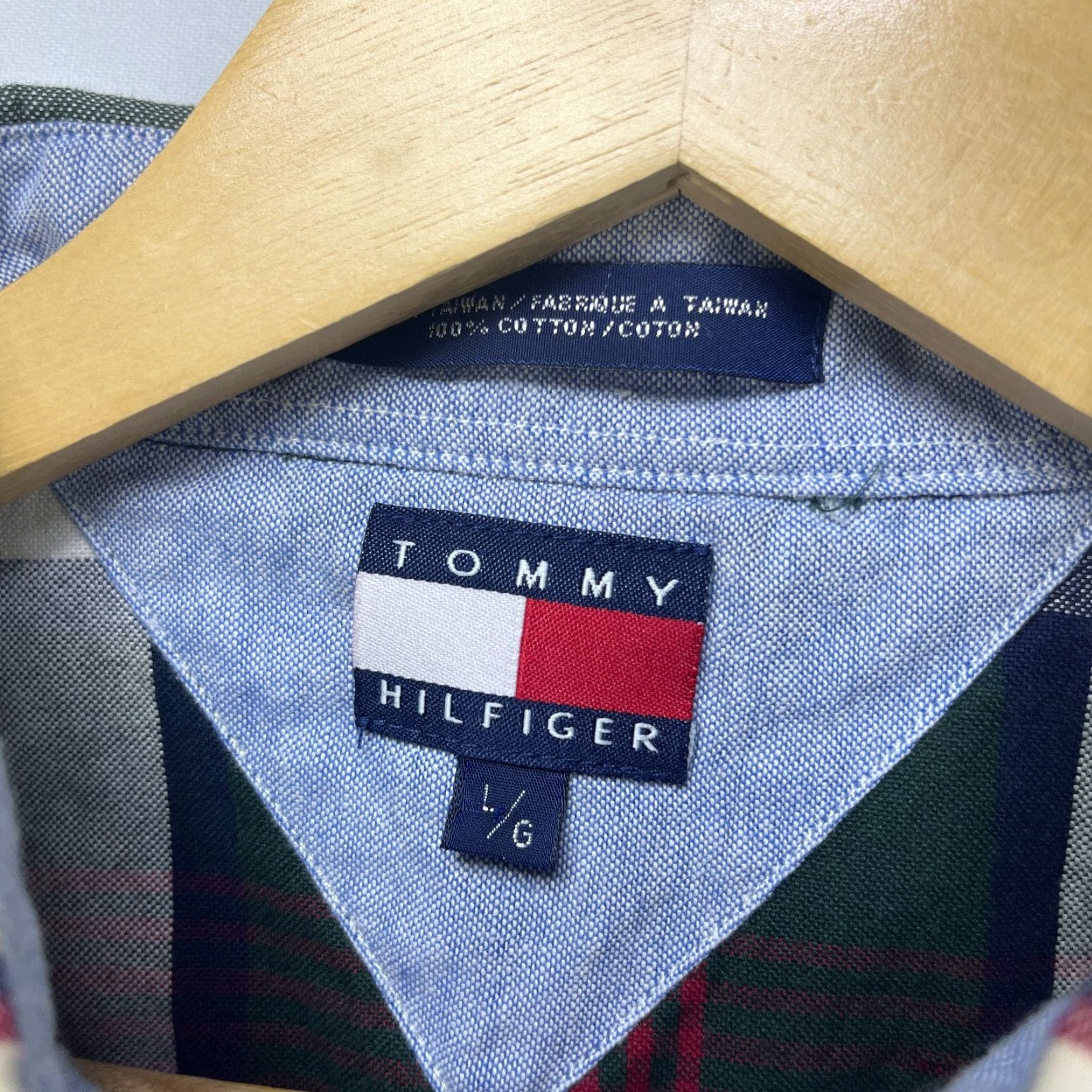Tommy Hilfiger VINTAGE Tommy Hilfiger Button-Up Long Sleeve Plaid Shirt L Green Mens 90s Size US L / EU 52-54 / 3 - 5 Thumbnail