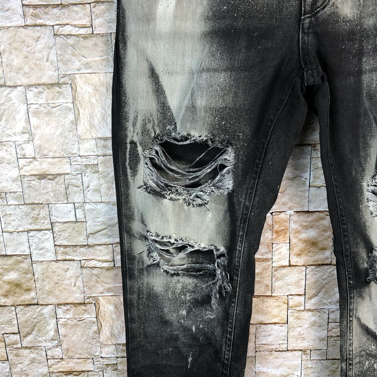 Japanese Brand Bershka Black faded ripped Distressed Denim Pants #A971 Size US 29 - 12 Thumbnail