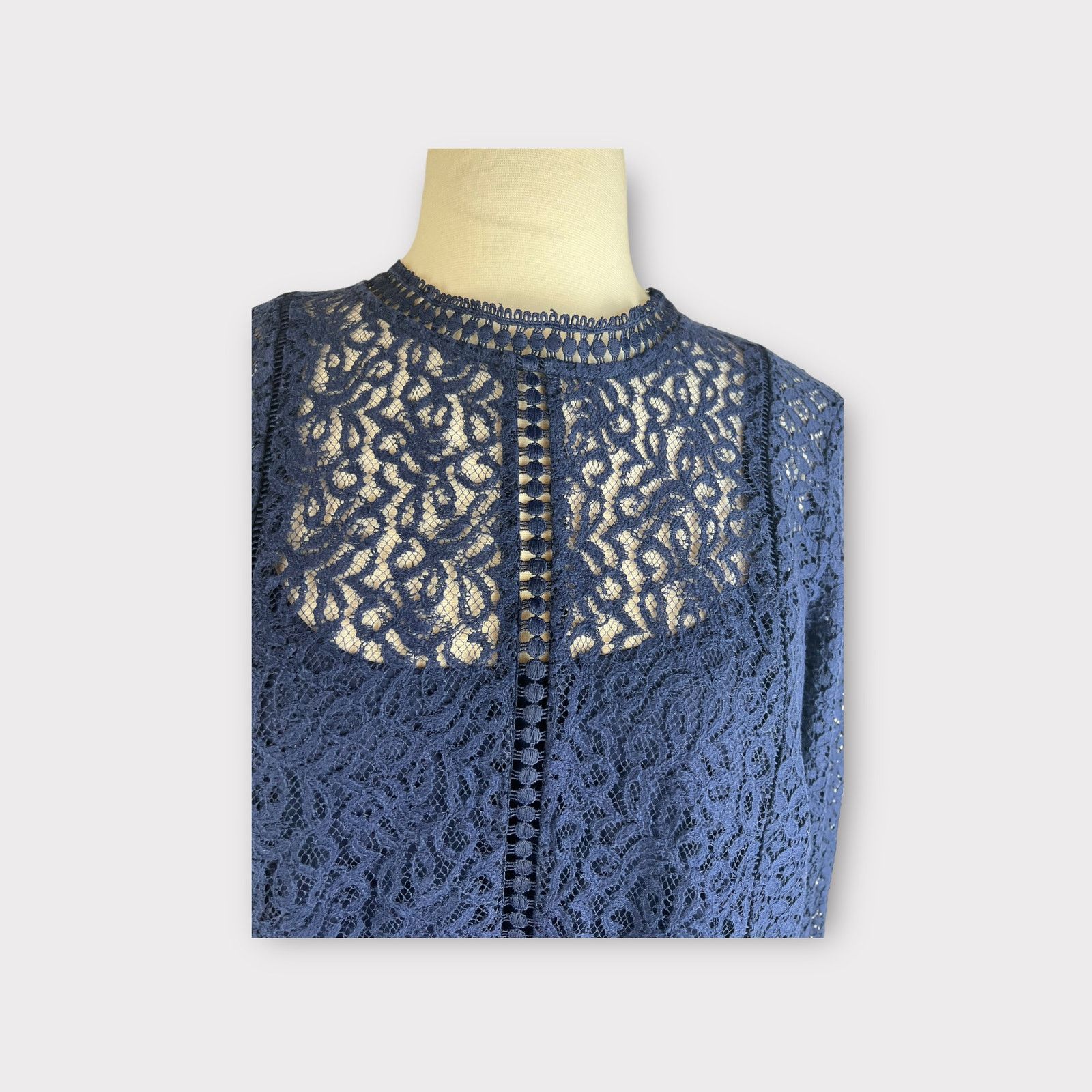 Gap Gap | Eyelet Lace Mock Neck Blouse | Medium Size M / US 6-8 / IT 42-44 - 5 Thumbnail