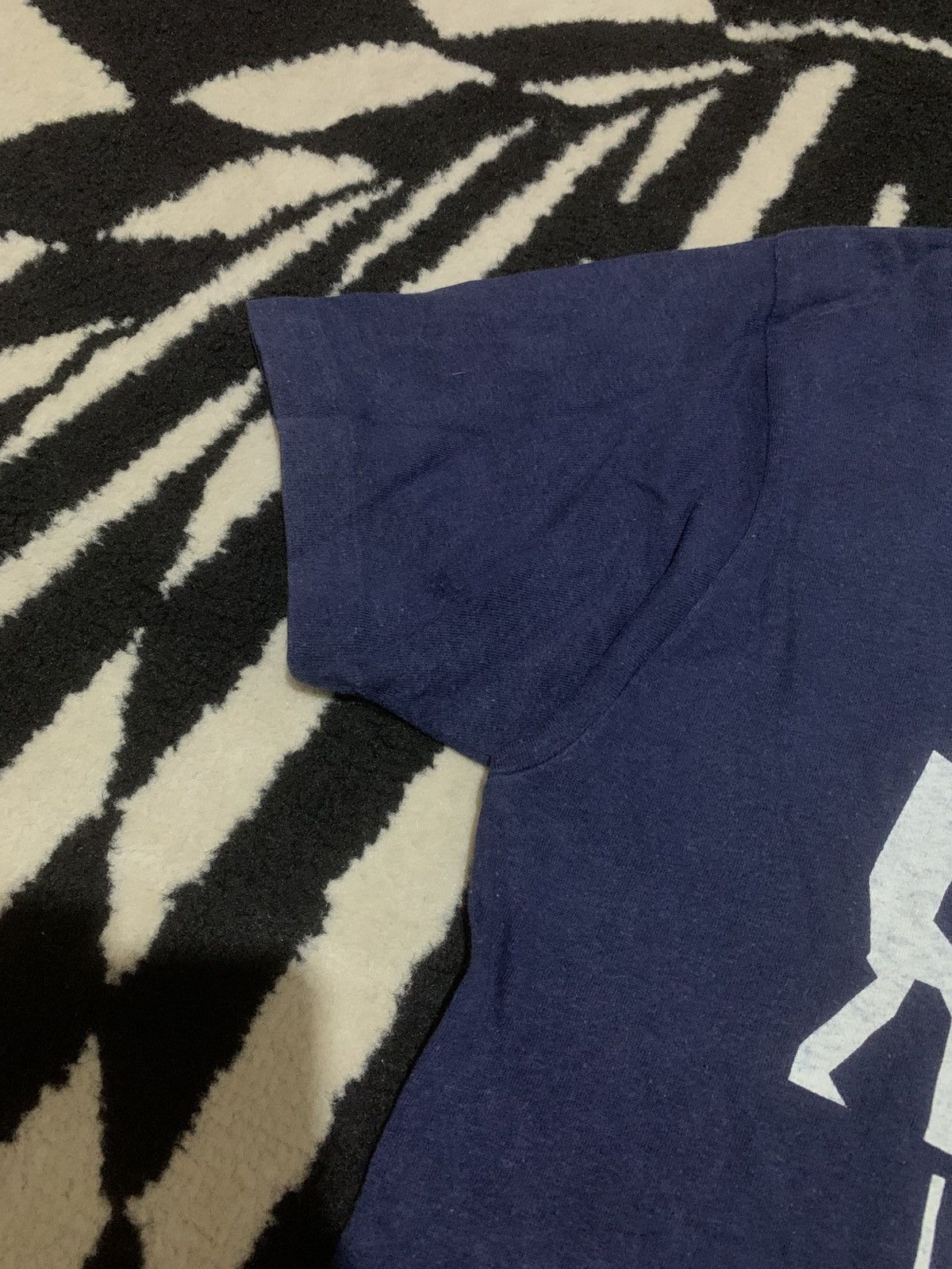 Issey Miyake Vintage ISSEY MIYAKE ‘ I.S SOCCER CLUB ‘ Japan Designer Tee Size US S / EU 44-46 / 1 - 3 Thumbnail