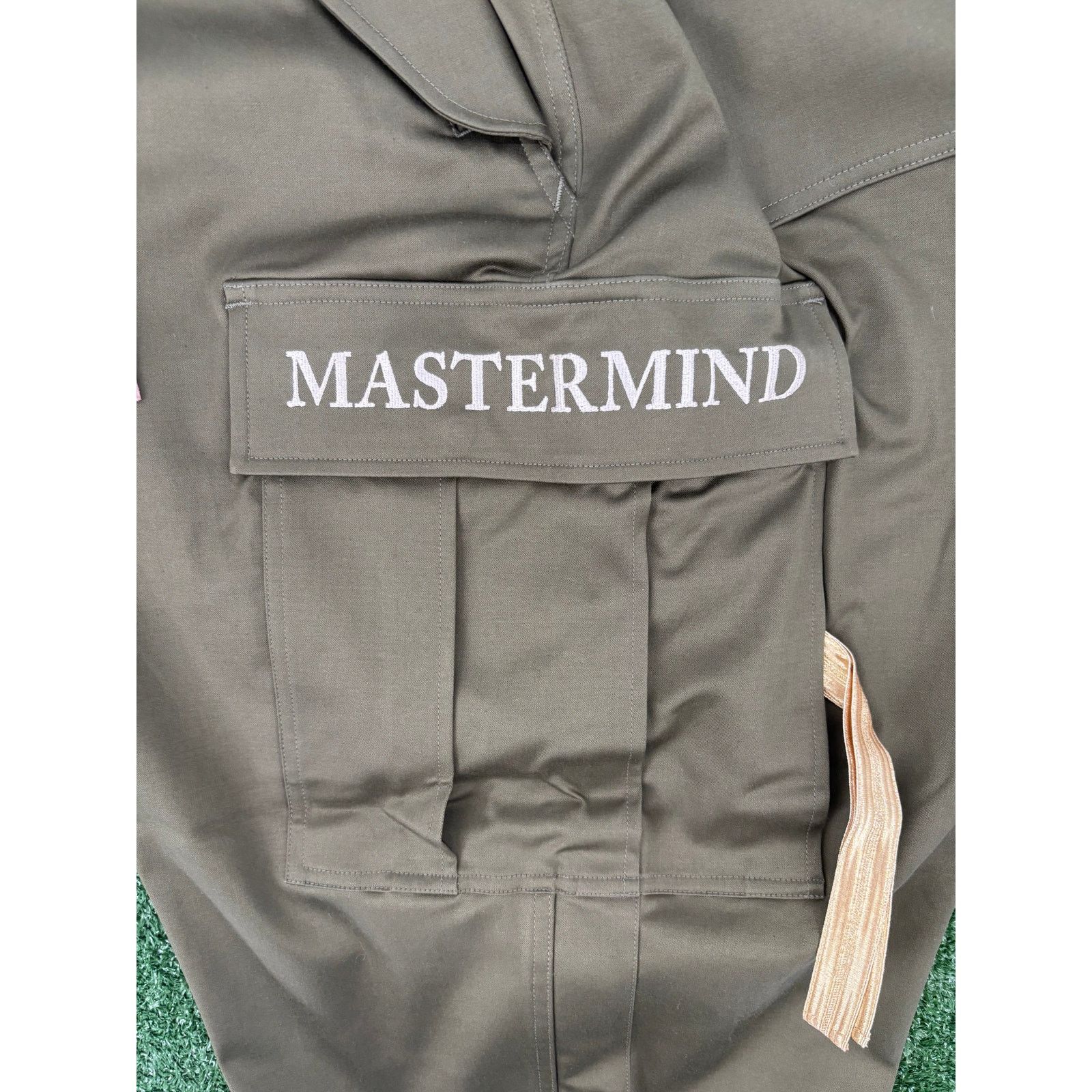 Mastermind Japan Mastermind World Parachute Olive Cargo Pants Size Medium Size US 32 / EU 48 - 7 Thumbnail