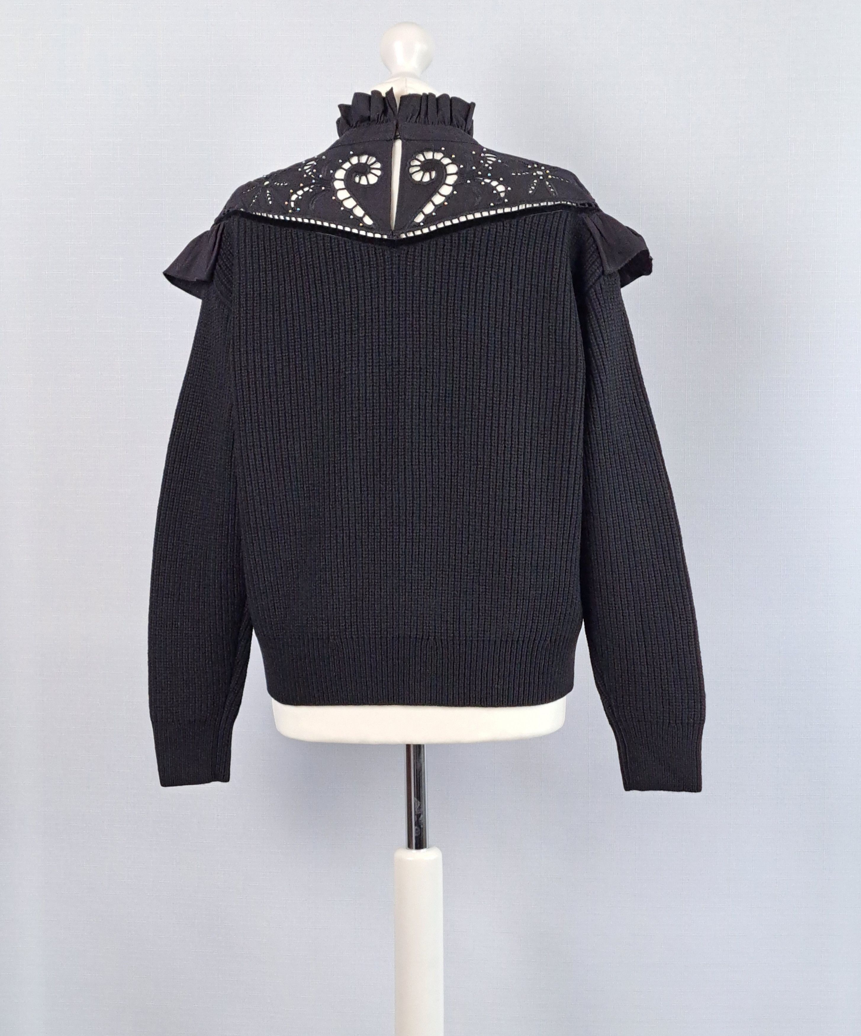 Sandro Sandro wool blend sweater in black. Size 3. Size M / US 6-8 / IT 42-44 - 4 Thumbnail