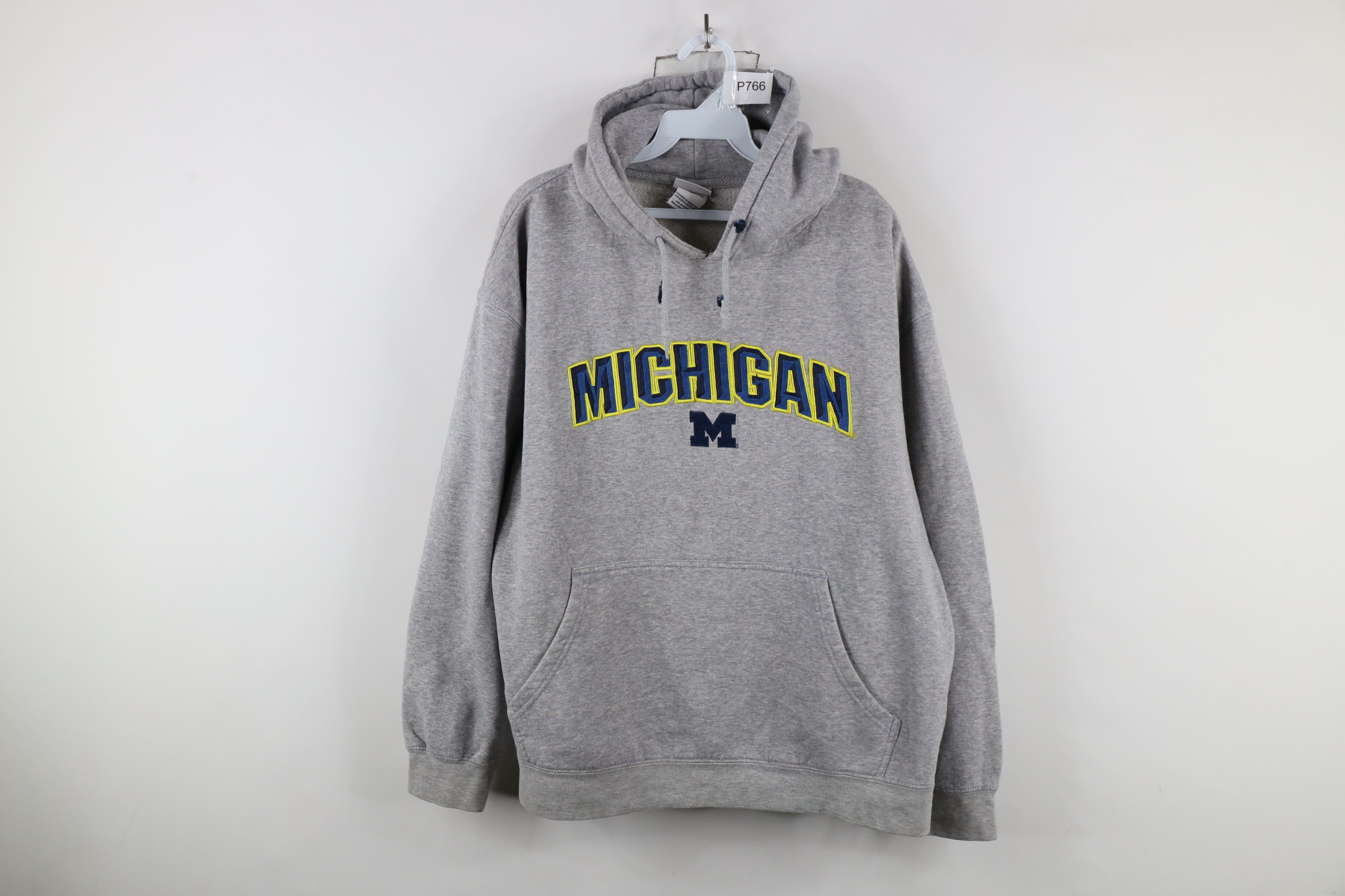 Vintage Vintage 90s University of Michigan Hoodie Sweatshirt Gray Size US XL / EU 56 / 4 - 1 Thumbnail