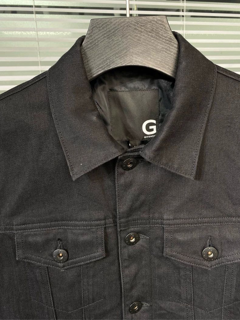 Givenchy Givenchy Black denim jacket, animal forest 3D embroidery Size US M / EU 48-50 / 2 - 3 Thumbnail
