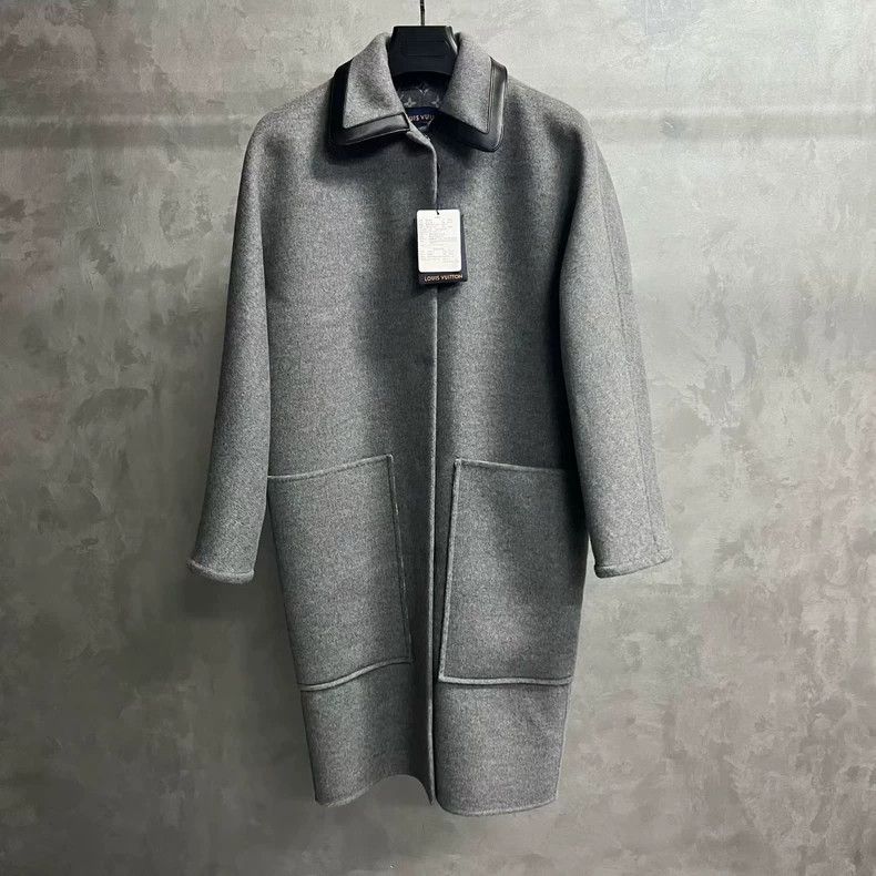 Louis Vuitton Louis Vuitton 25 Latest Removable Collar Double Patch Pock Size 4XL / US 24-26 - 1 Thumbnail