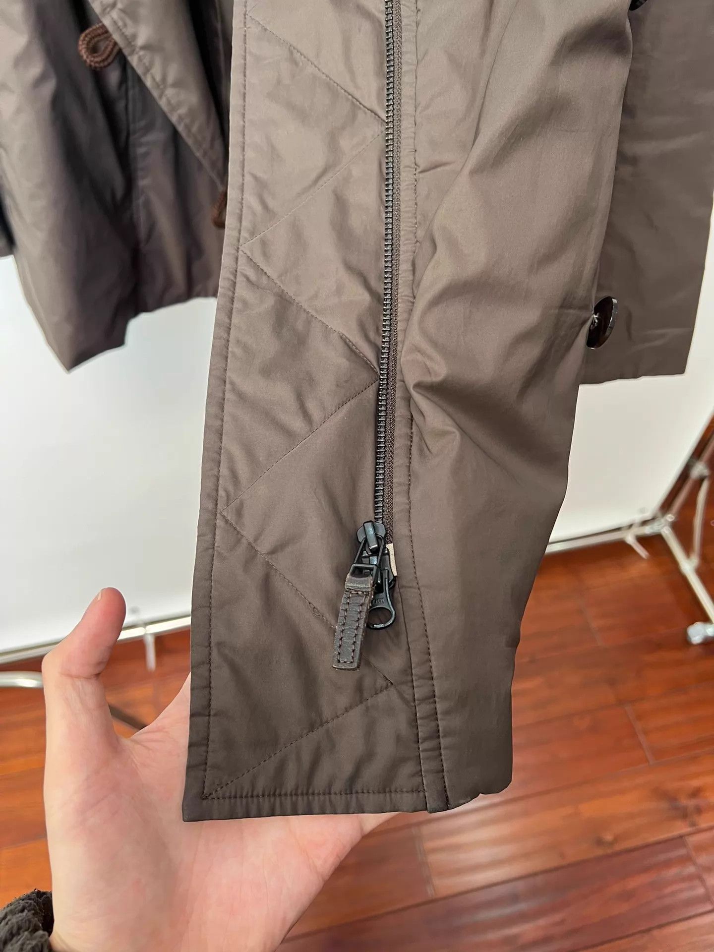 Issey Miyake Issey Miyake Brown Fur Collar Convertible Quilted Jacket Size M / US 6-8 / IT 42-44 - 7 Thumbnail