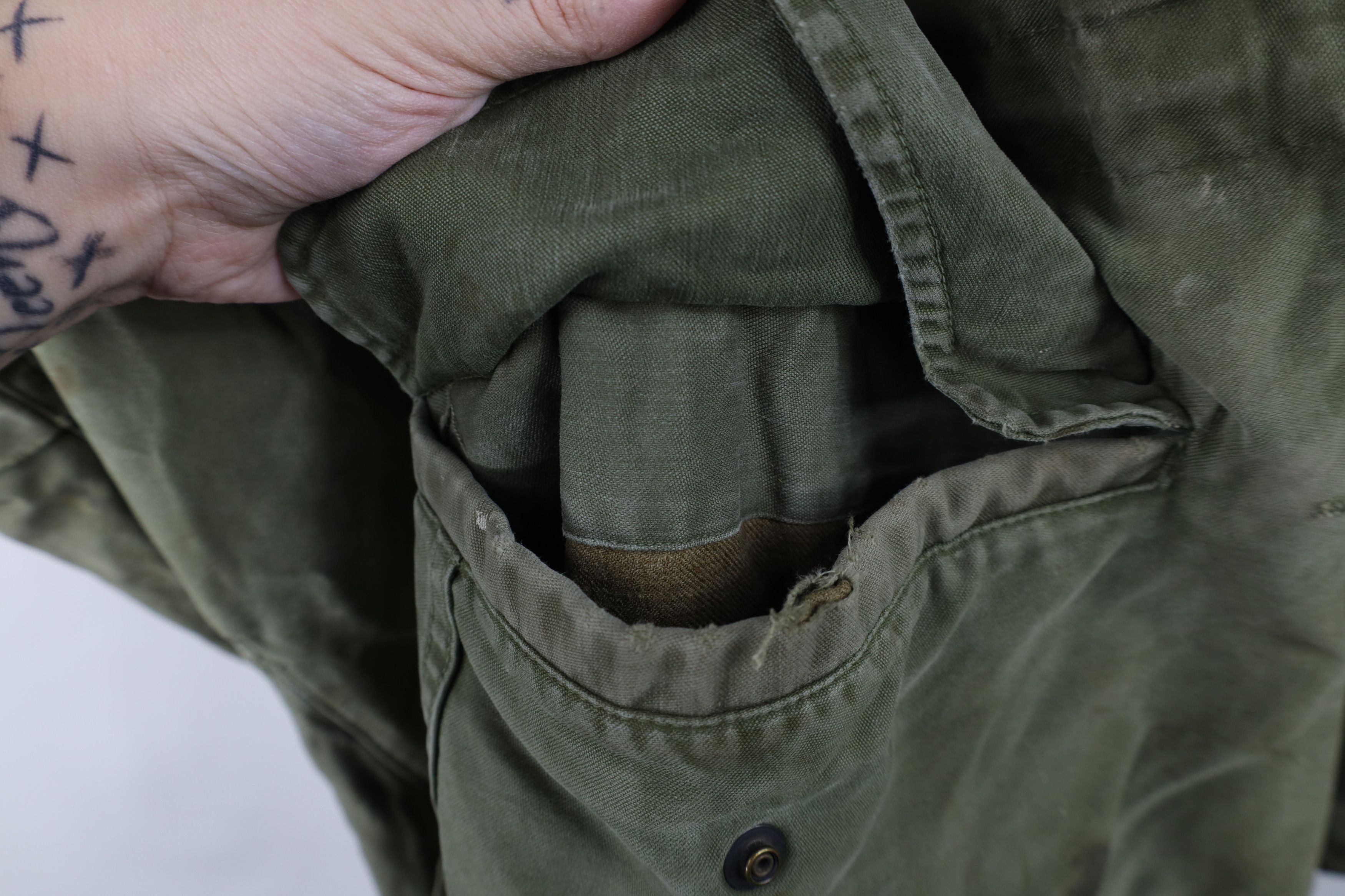 Vintage Vintage 50s Korean War M-1951 Field Jacket Green Shell USA Size US M / EU 48-50 / 2 - 6 Thumbnail