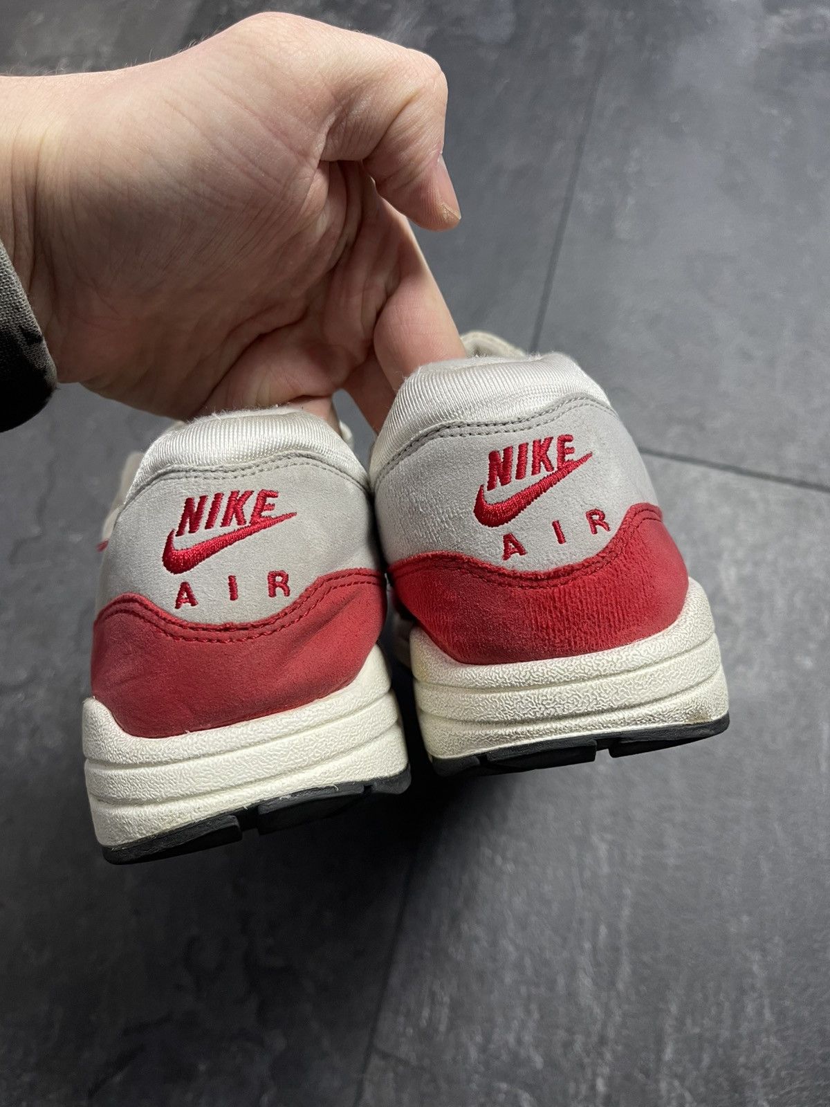 Nike × Streetwear × Vintage Nike Air Max 1 OG Red White Grey Black 2012 Mens Size US 7 / EU 40 - 11 Thumbnail