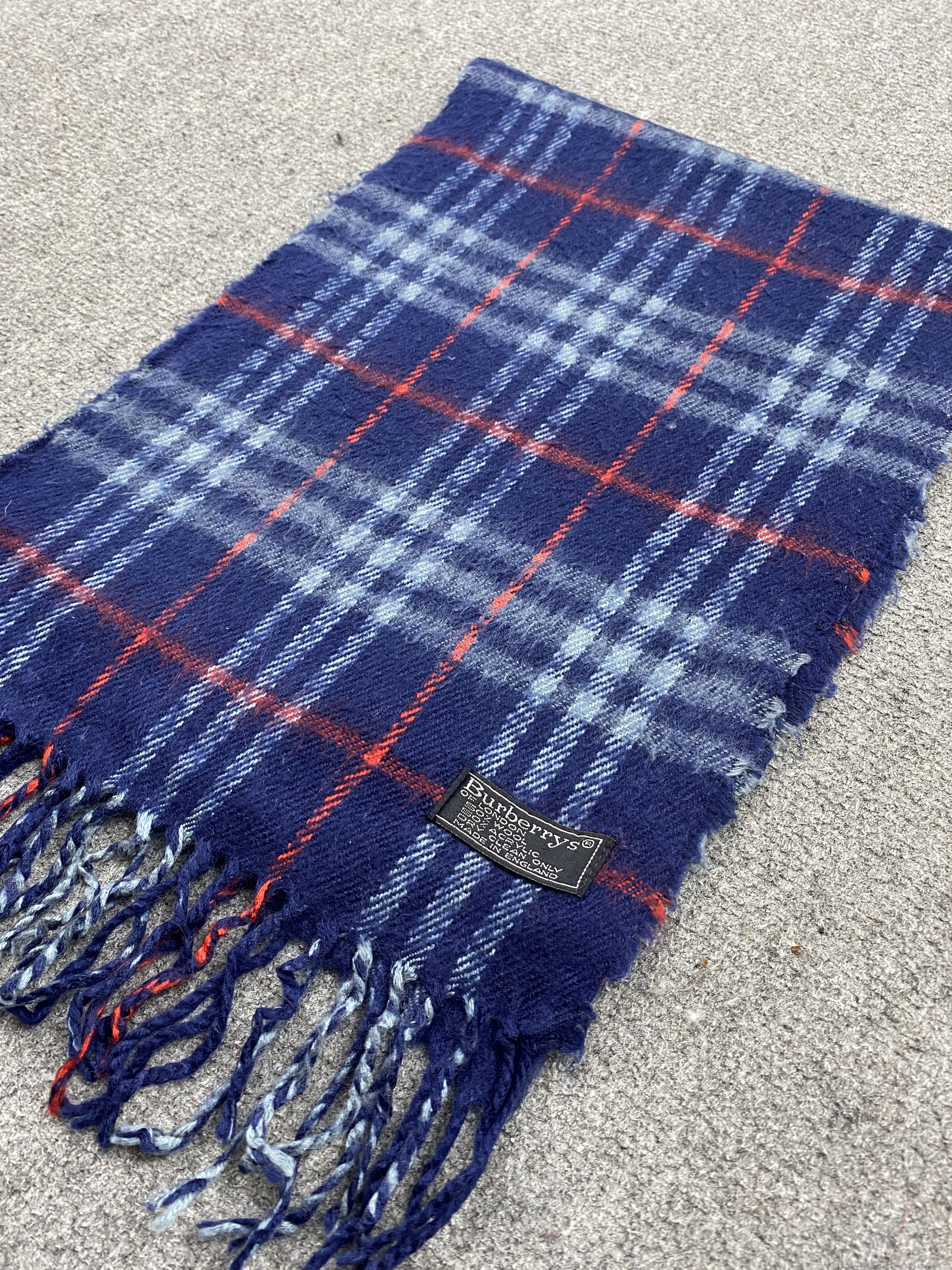 Burberry Burberrys Scarf / Muffler / Neckwear SC0175 Size ONE SIZE - 6 Thumbnail