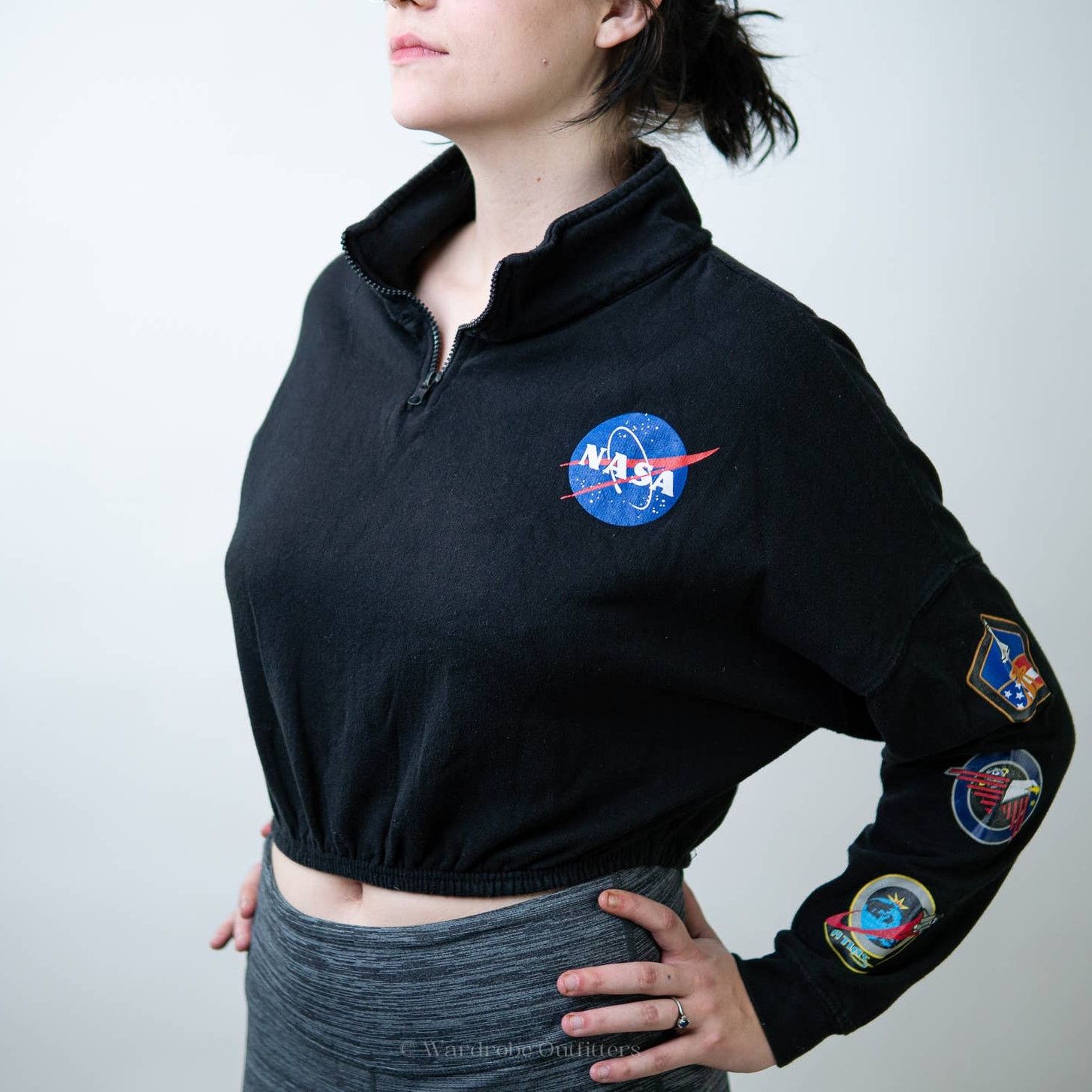 Chemistry Chemistry NASA Black Cropped Sweatshirt - L Size L / US 10 / IT 46 - 2 Thumbnail