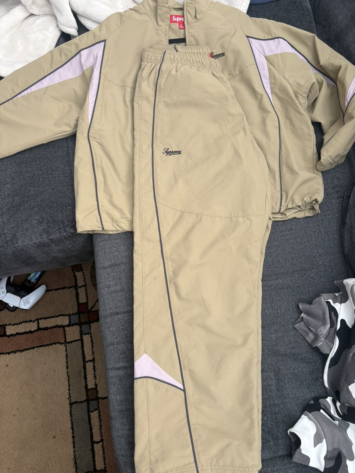 Supreme Supreme Contrast Piping Track Jacket & pants 'Tan' Size US M / EU 48-50 / 2 - 5 Thumbnail