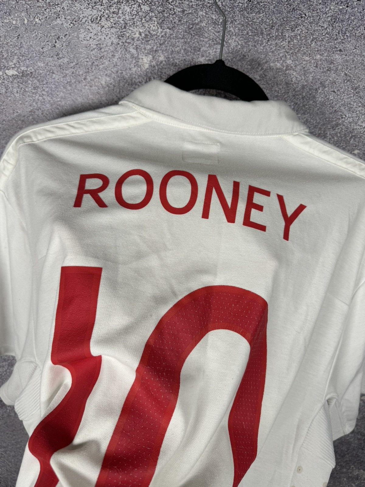 Umbro × Vintage ROONEY Vintage England National Team 2010 Umbro Jersey XL sz Size US XL / EU 56 / 4 - 14 Thumbnail