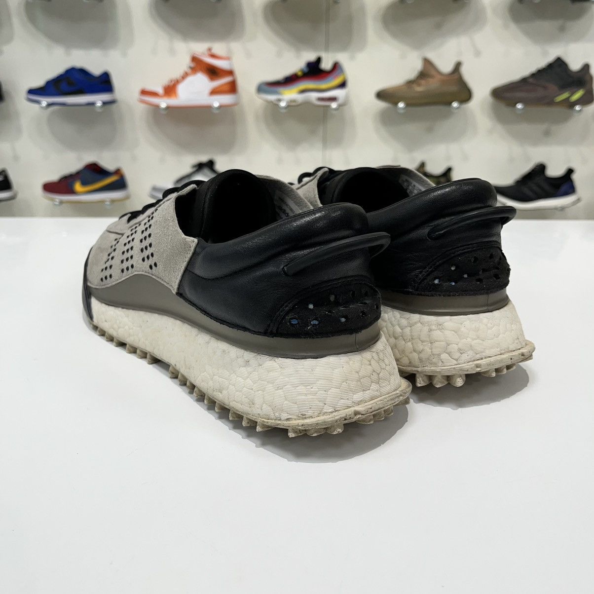 Adidas × Alexander Wang Adidas AW Hike Lo Alexander Wang Grey Size US 9.5 / EU 42-43 - 3 Thumbnail