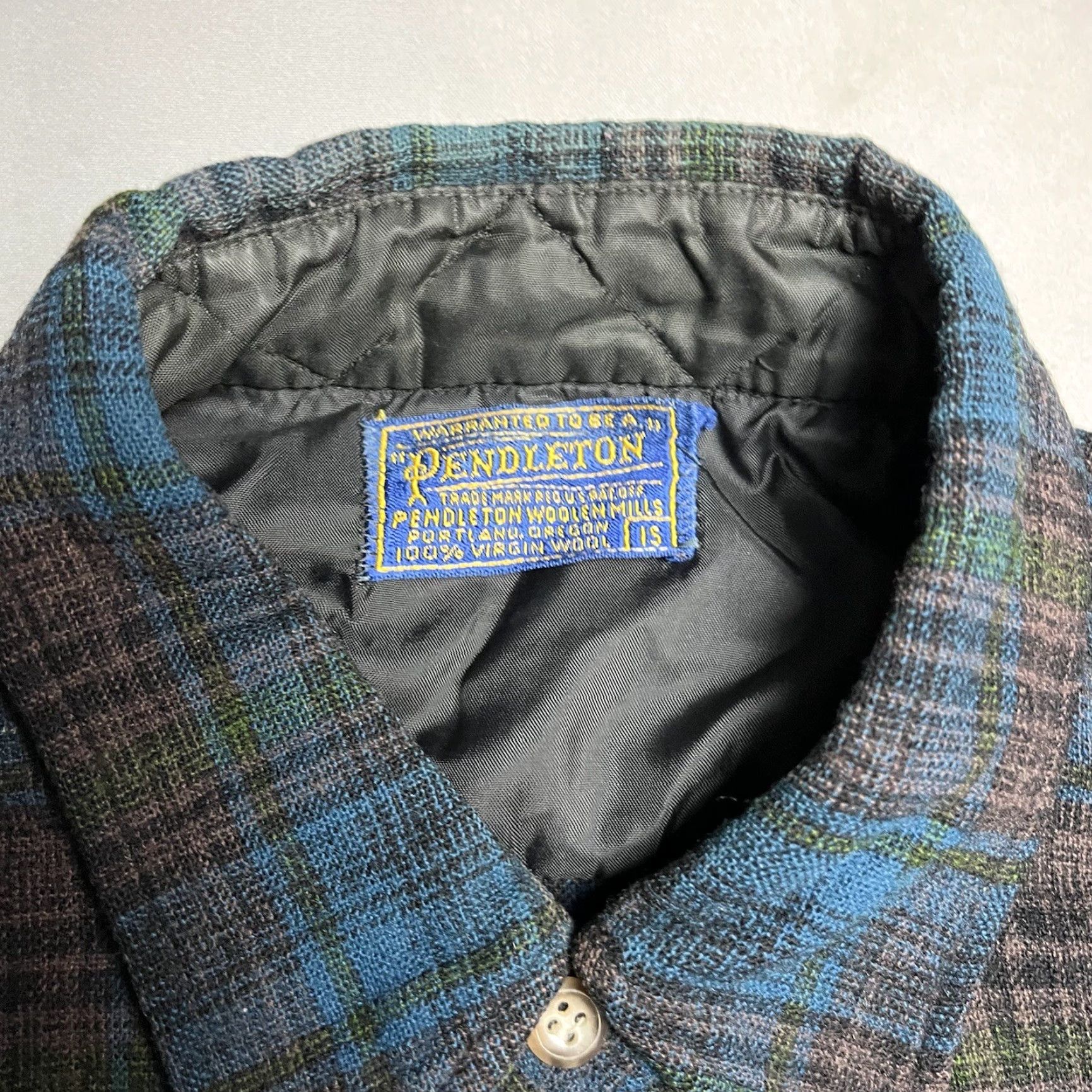 Pendleton VINTAGE Pendleton Wool Flannel Button-Down Shirt 40 Blue Men 60s Button-Up Long Sleeve Regular Sized Shirts Size US L / EU 52-54 / 3 - 2 Thumbnail
