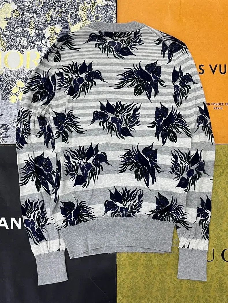 Louis Vuitton Louis Vuitton Gray Striped Knit Top. Size US S / EU 44-46 / 1 - 3 Thumbnail