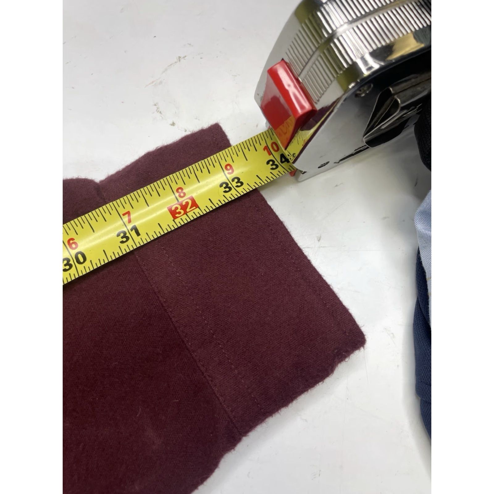 Vintage VINTAGE LL Bean Chamois Cloth Shirt Flannel Large Maroon Regular Fit L Men Button-Up Long Sleeve 187923 Size US L / EU 52-54 / 3 - 4 Thumbnail