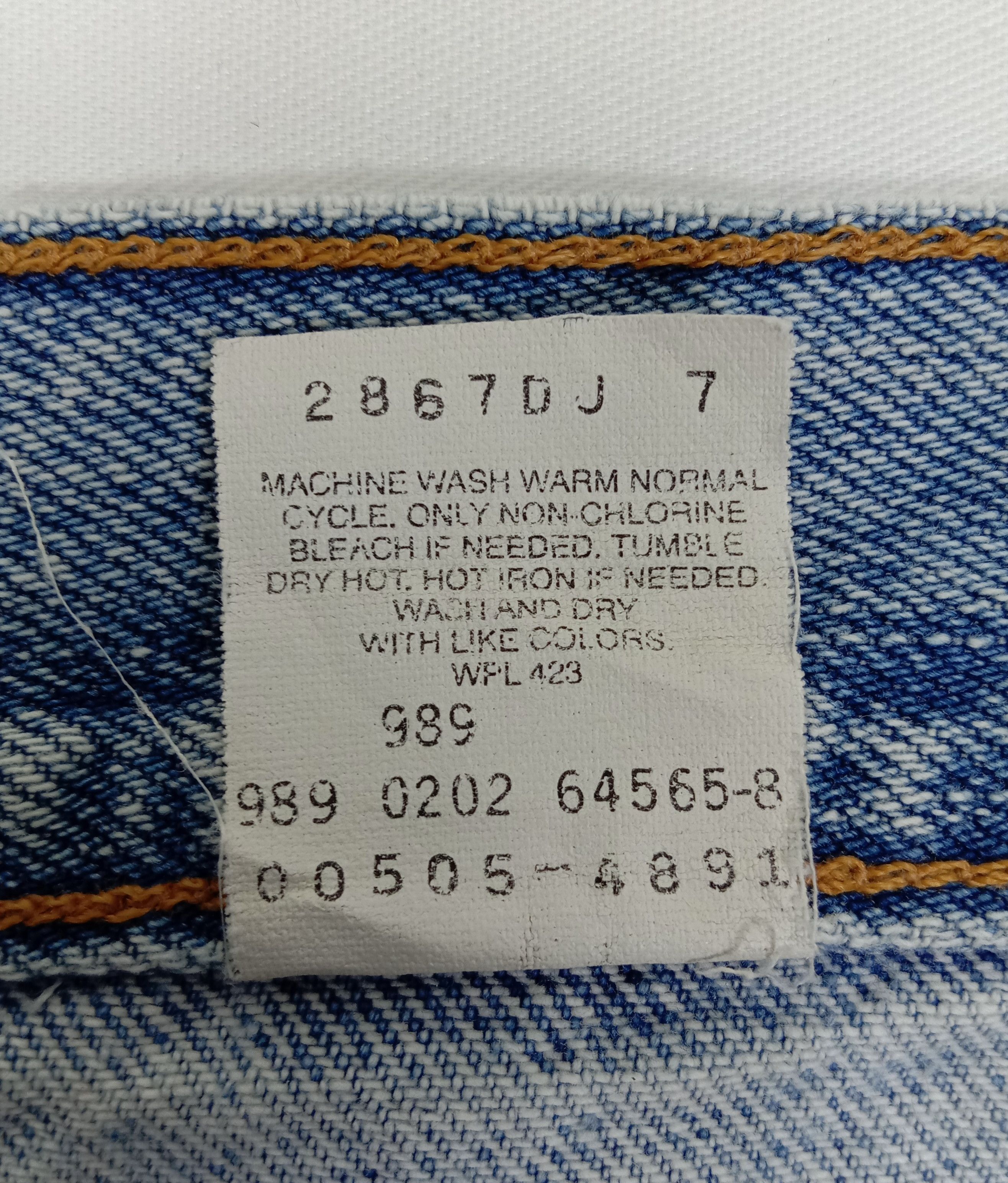 Levi's Vintage Levi's 505 Jeans Light Wash Regular Fit Denim Size US 36 / EU 52 - 11 Thumbnail