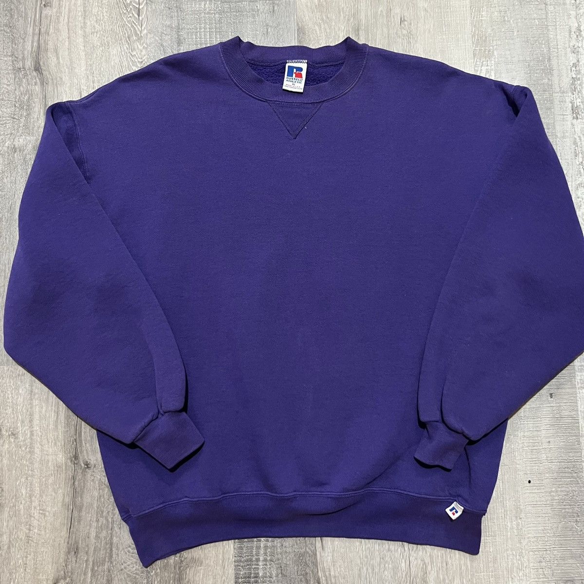 Russell Athletic × Vintage Russell Athletic VTG 90s Blank Purple Crewneck Sweatshirt Size US XL / EU 56 / 4 - 1 Thumbnail