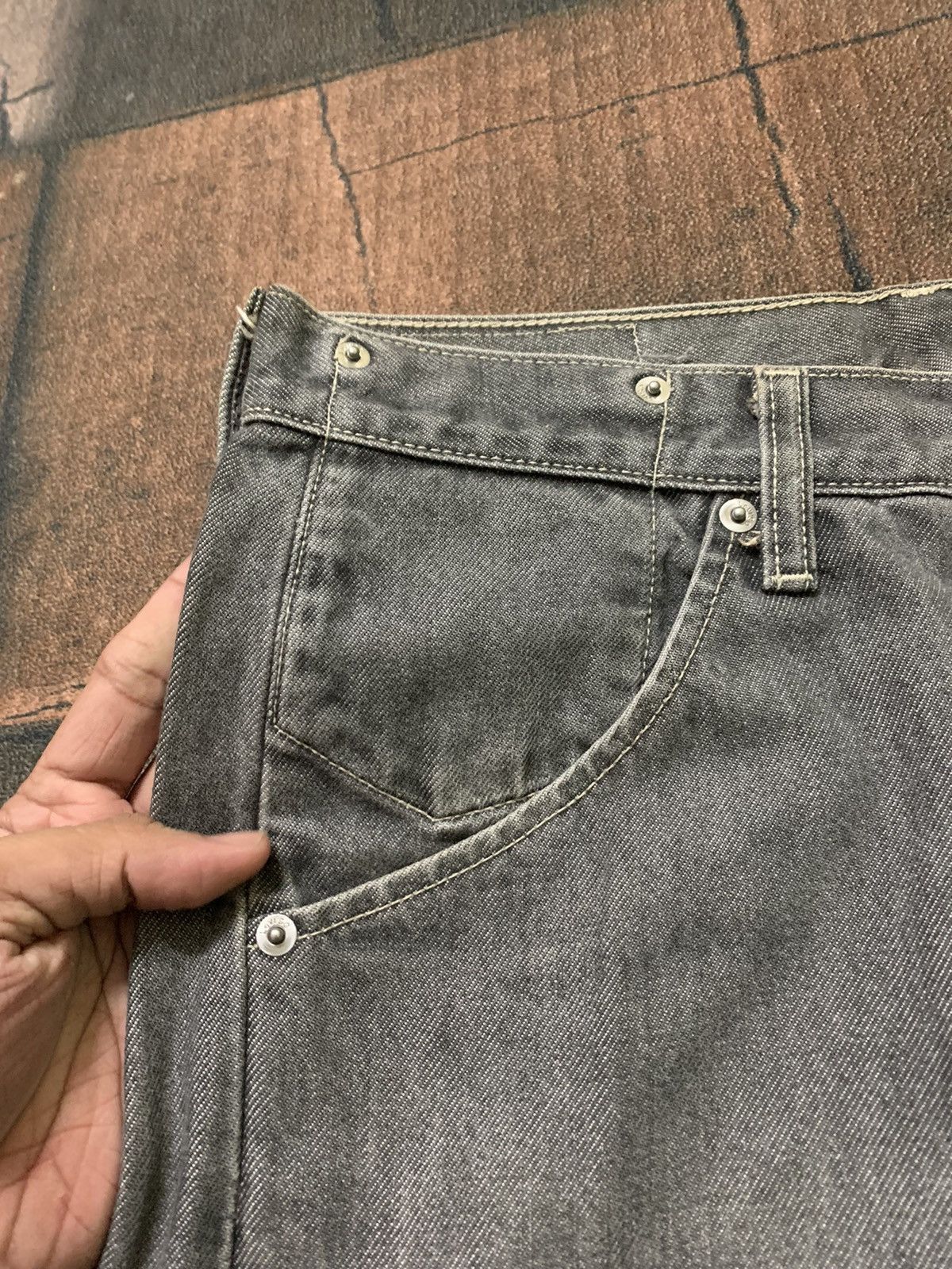 Levi's Vintage Clothing vintage levis engineered twist 90s washed denim Size US 30 / EU 46 - 7 Thumbnail