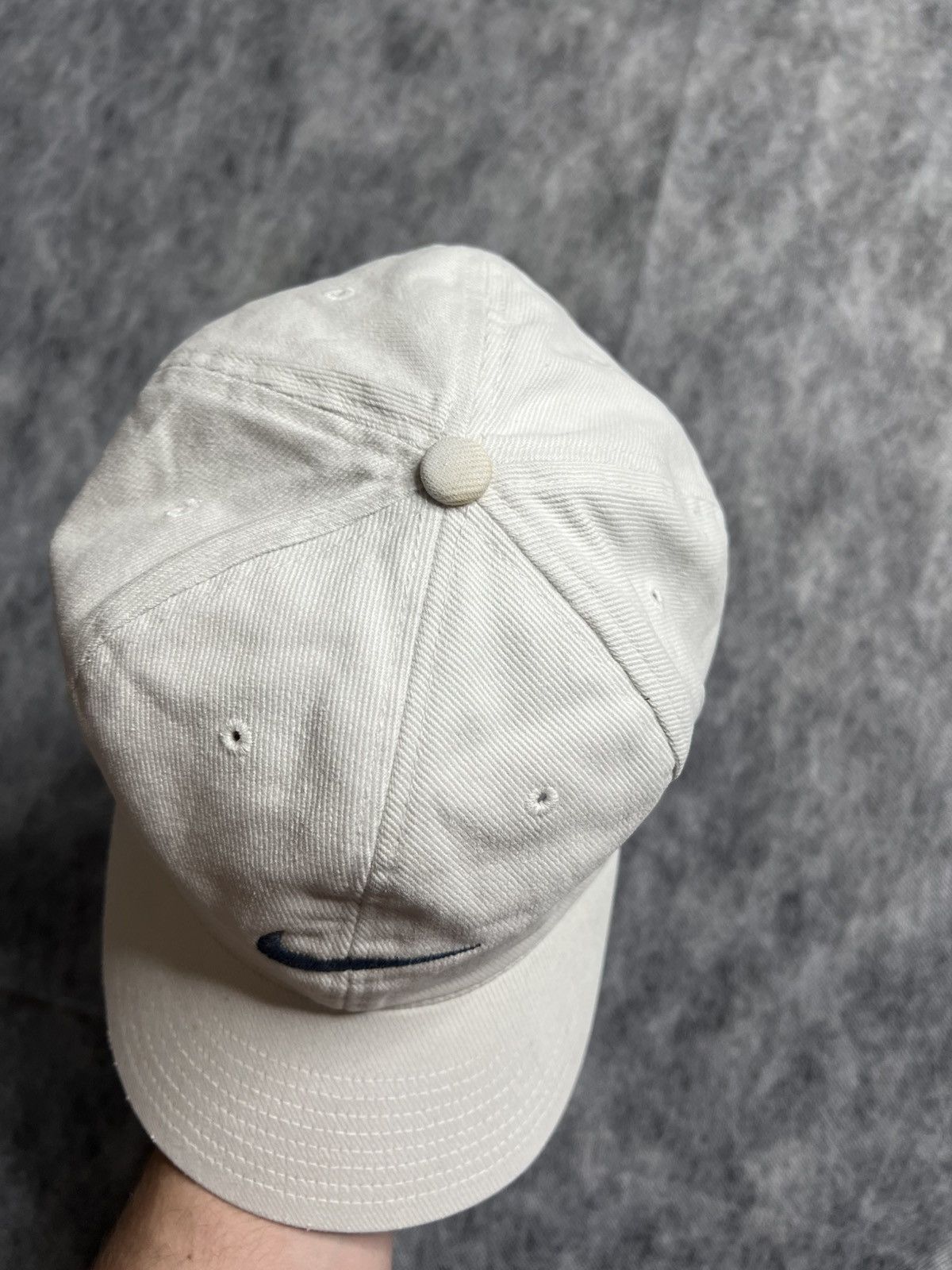 Nike Nike Cap Vintage White 90s Size ONE SIZE - 3 Thumbnail