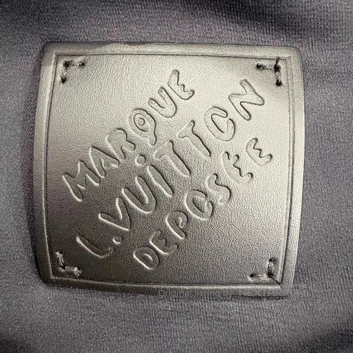 Louis Vuitton Black Zip. Size US M / EU 48-50 / 2 - 7 Thumbnail
